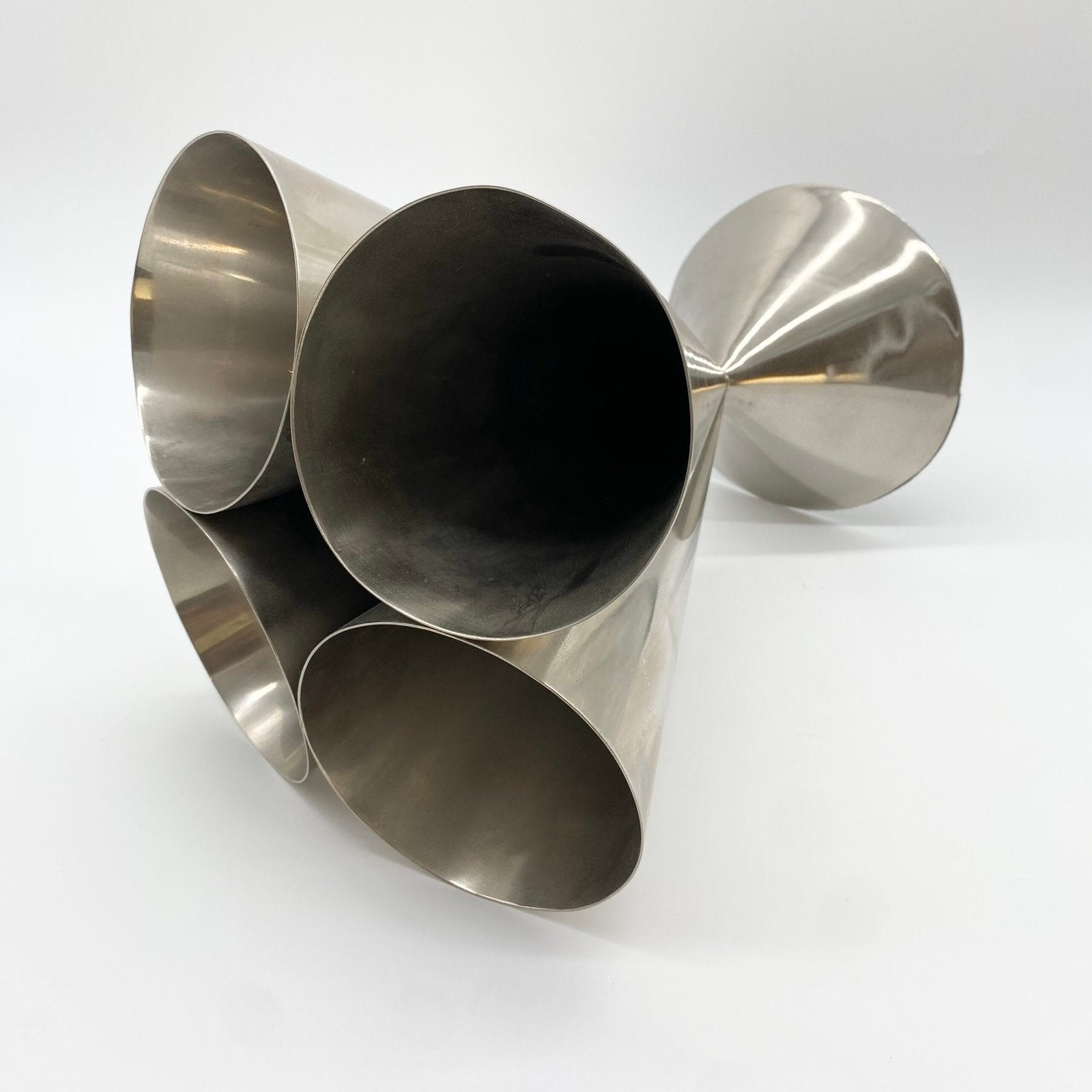 VASE "SPACE AGE" / ALUMINIUM – 1970s