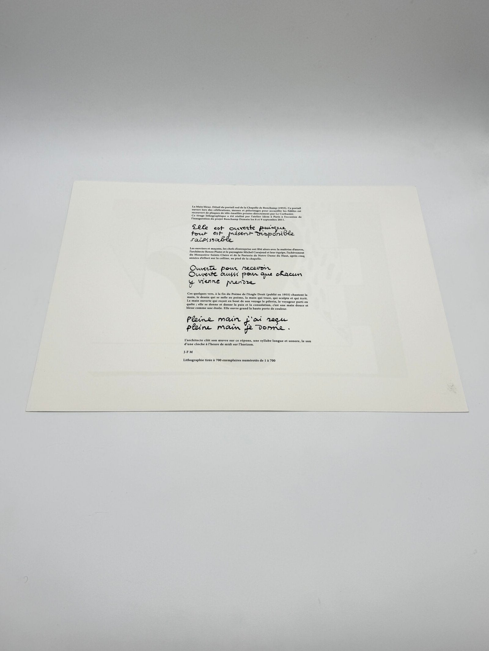 LA MAIN BLEUE — LITHOGRAPHIE D’APRÈS LE CORBUSIER (239/700 IDEM PARIS)