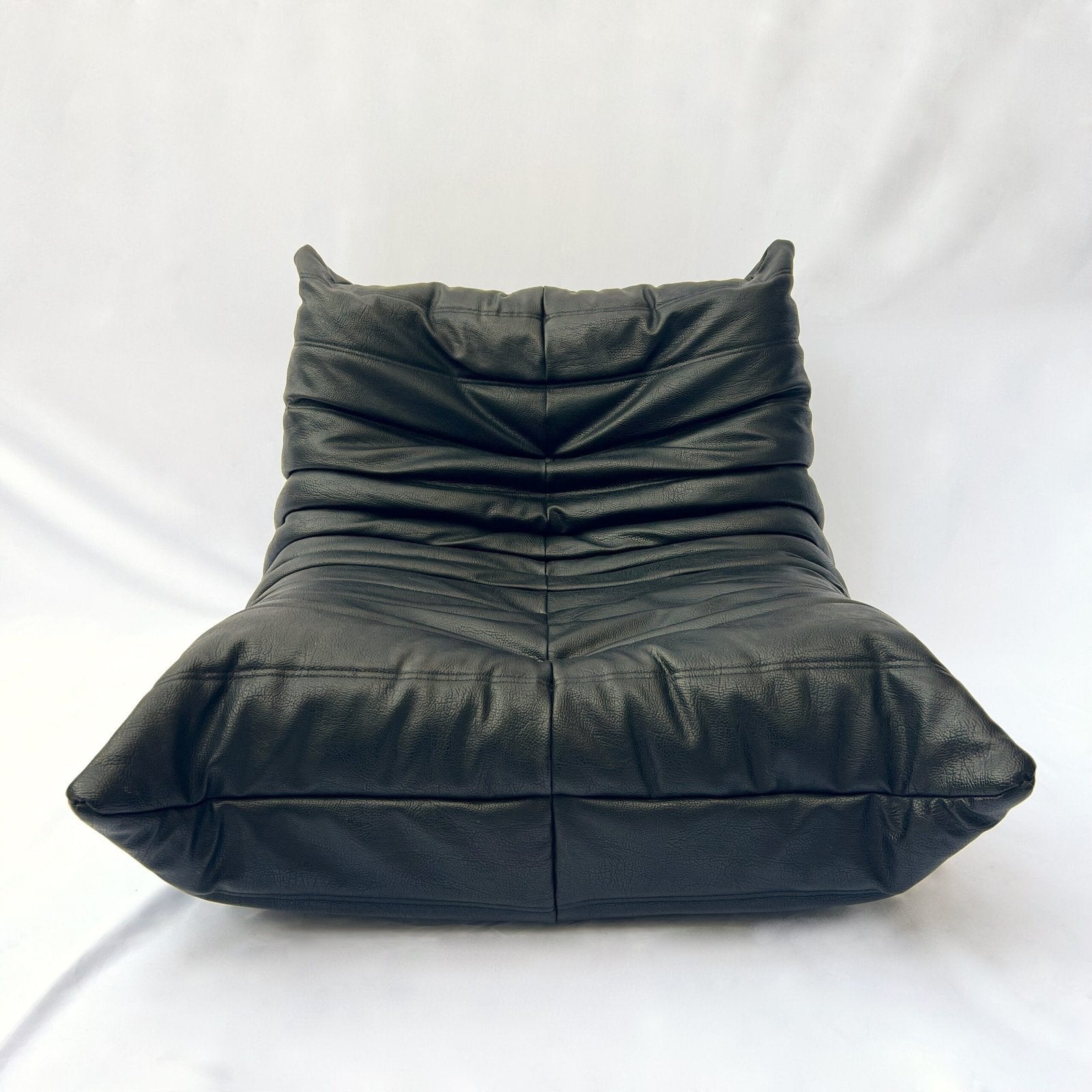 TOGO CHAIR IN BLACK LEATHER, LIGNE ROSET, 1980s