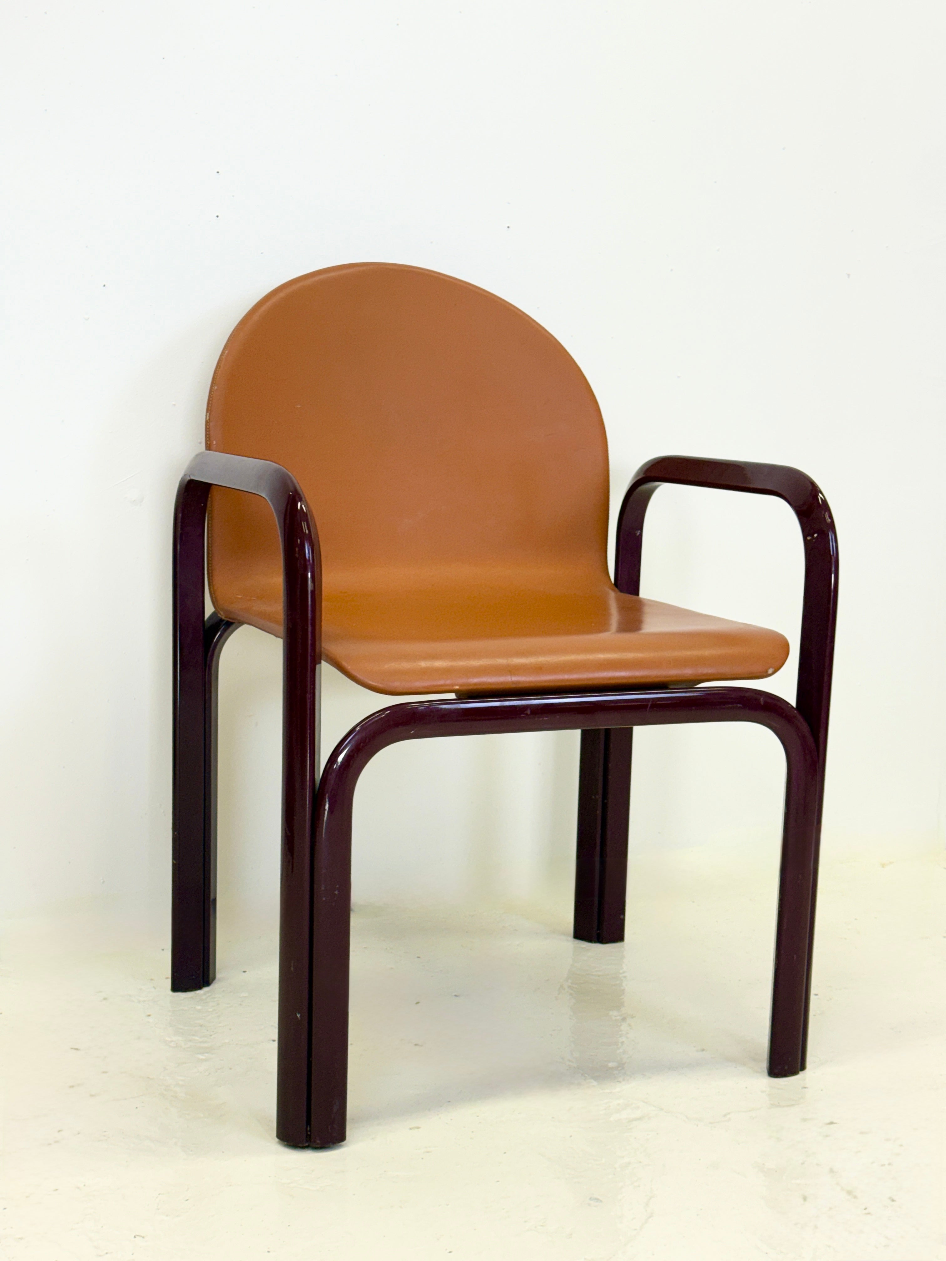 FAUTEUIL « ORSAY » — GAE AULENTI POUR KNOLL INTERNATIONAL, 1975