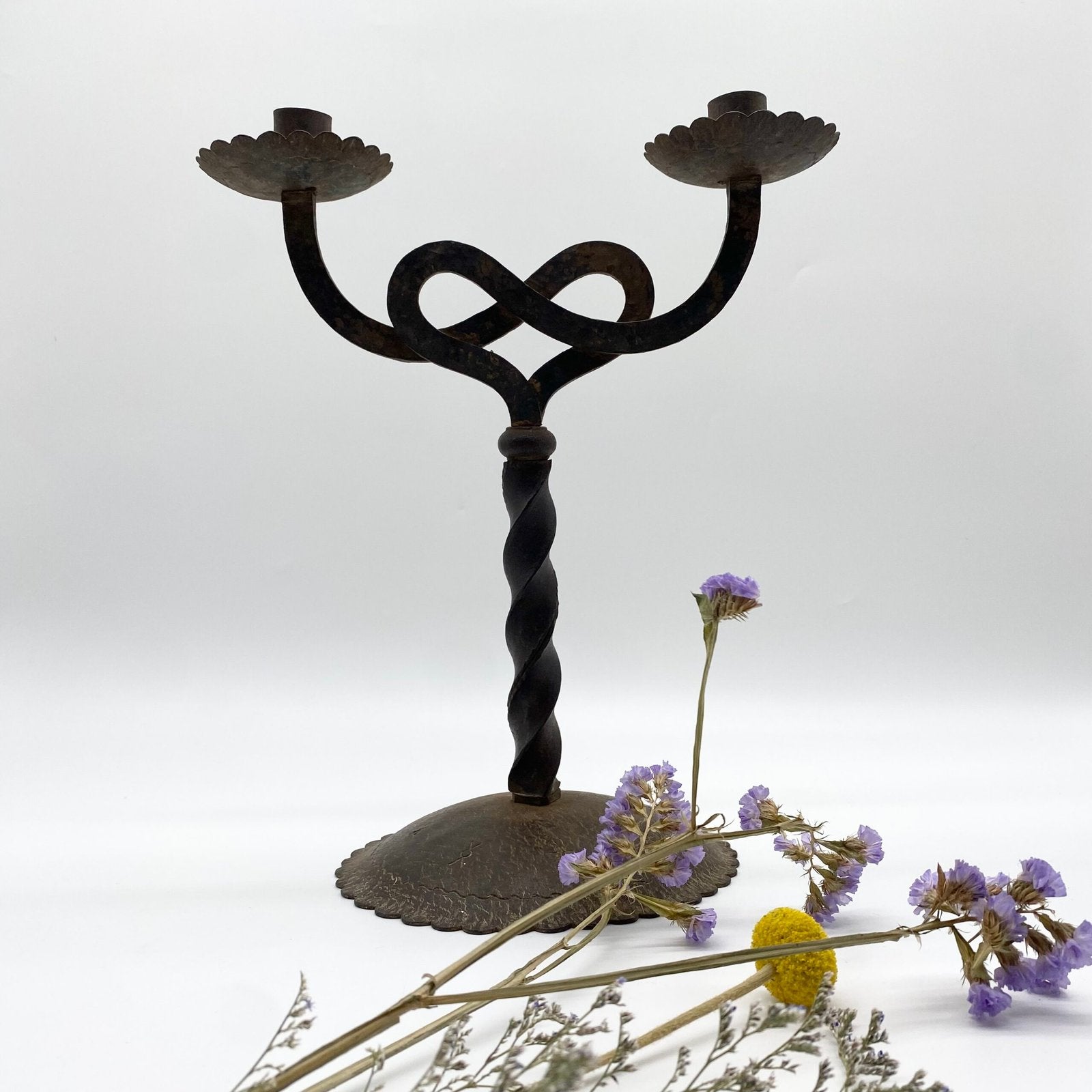 CHANDELIER "ASTRAL" / FER FORGÉ  – TRAVAIL ARTISANAL