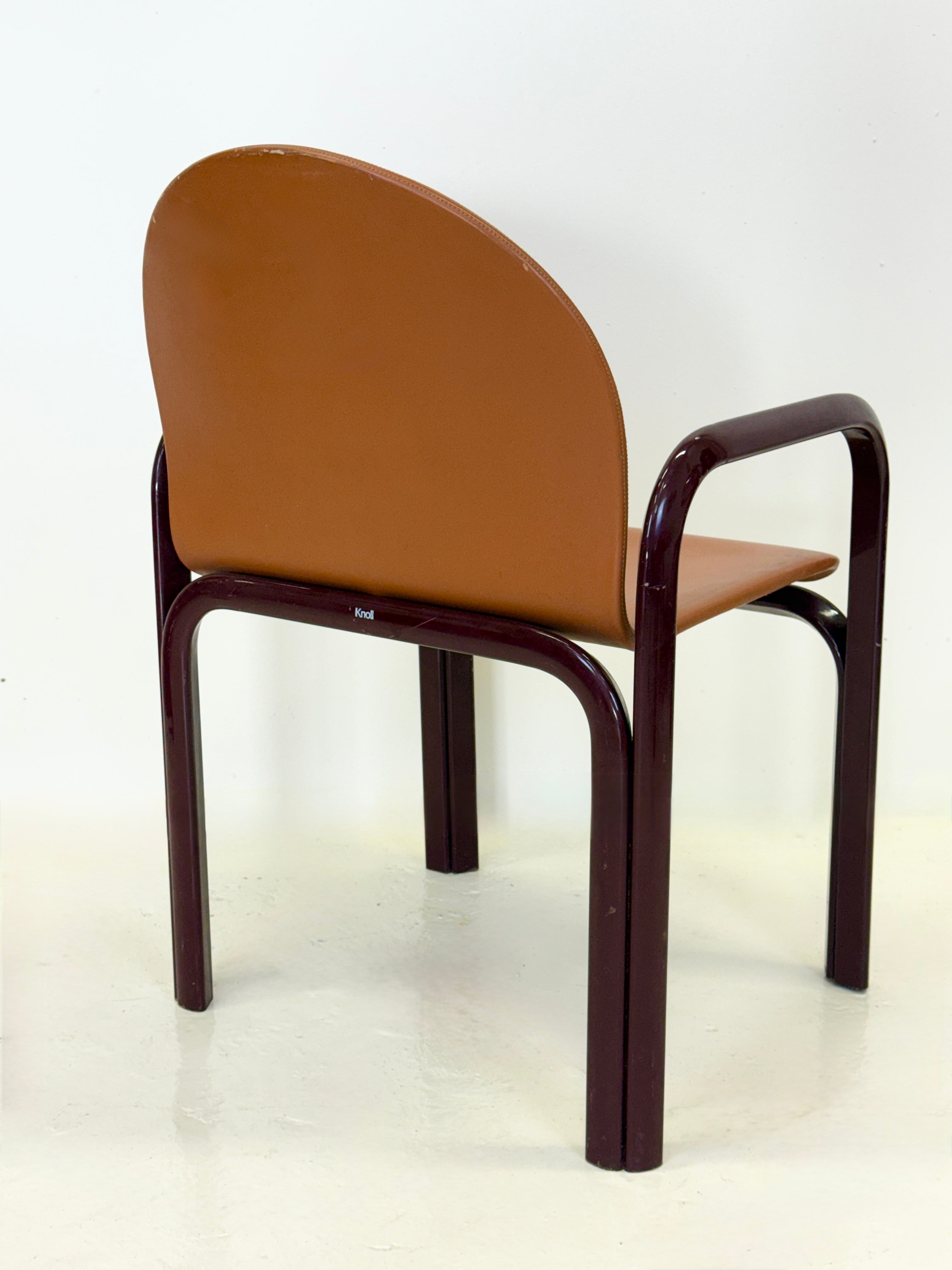 FAUTEUIL « ORSAY » — GAE AULENTI POUR KNOLL INTERNATIONAL, 1975