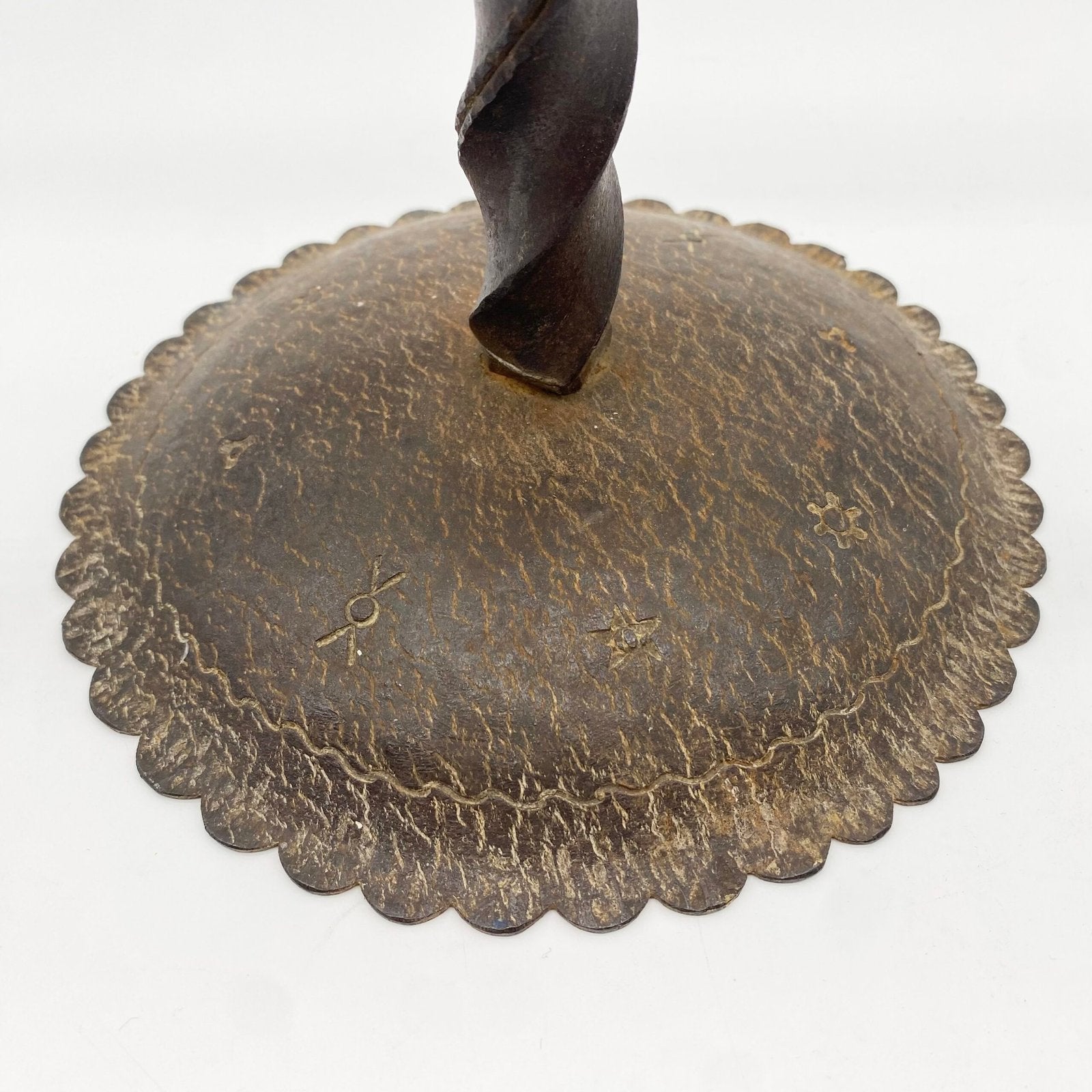 CHANDELIER "ASTRAL" / FER FORGÉ  – TRAVAIL ARTISANAL