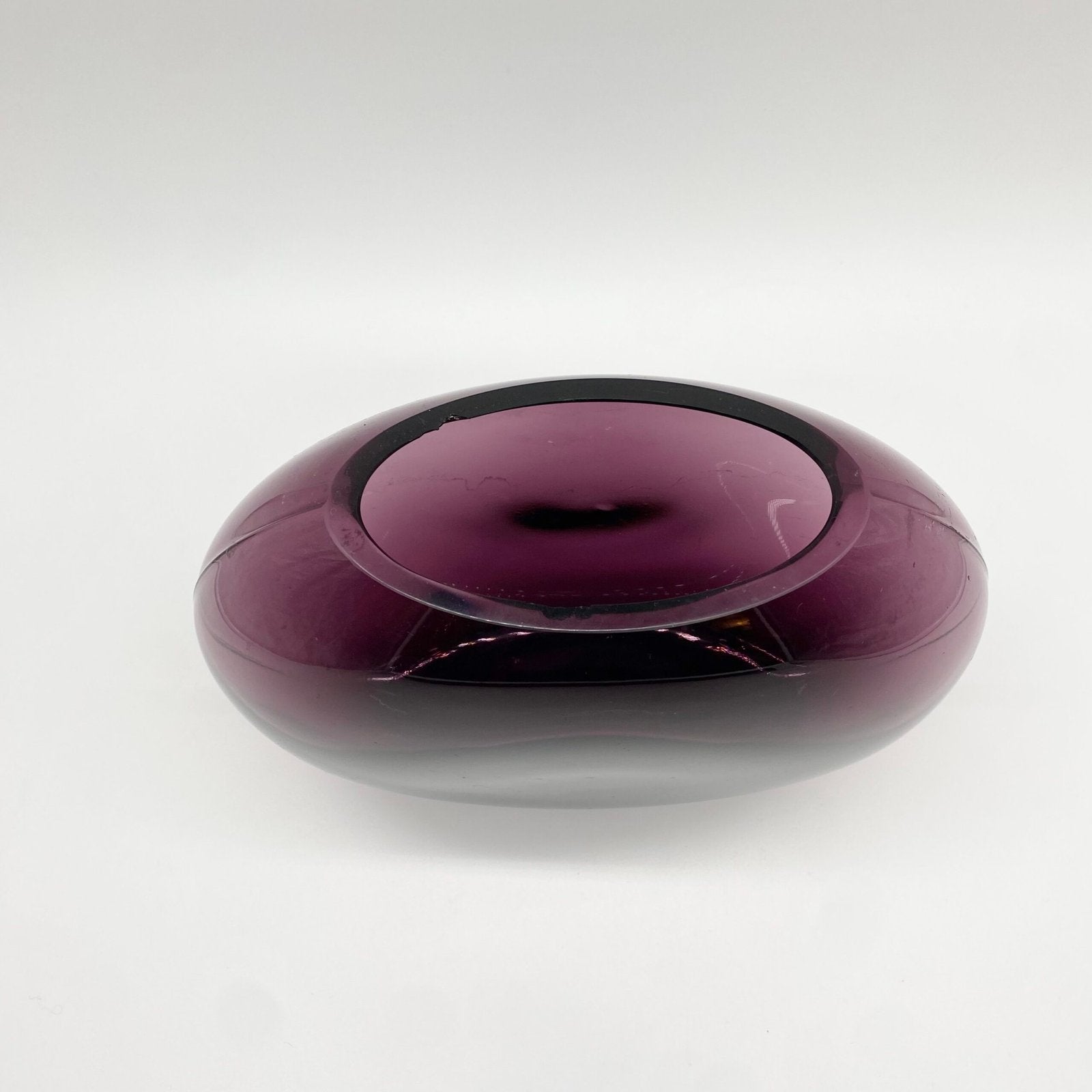 VASE "VIOLET SPHERE " VERRE  — 1980s