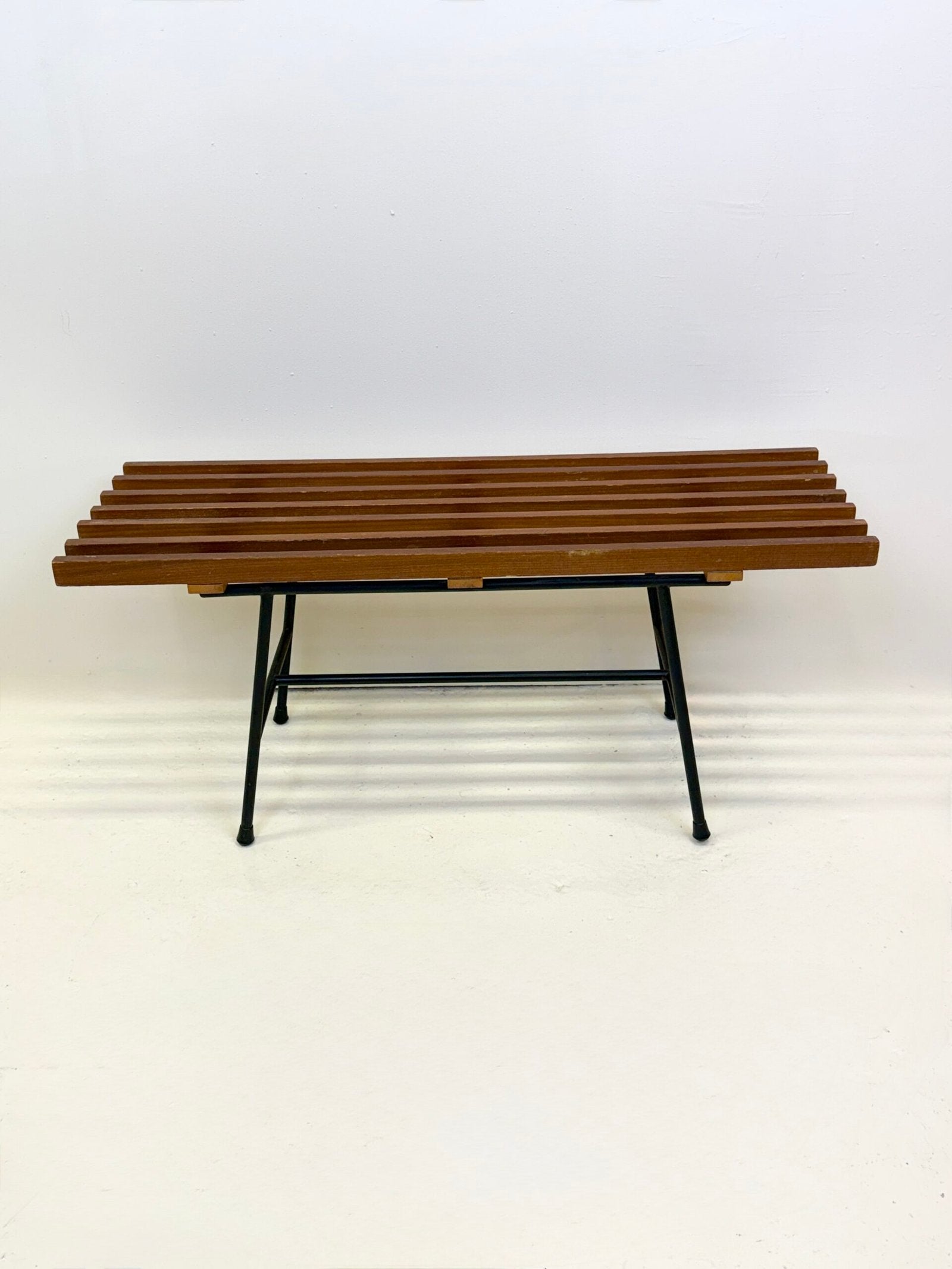 BANC ITALIEN – DESIGN MINIMALISTE, 1960s