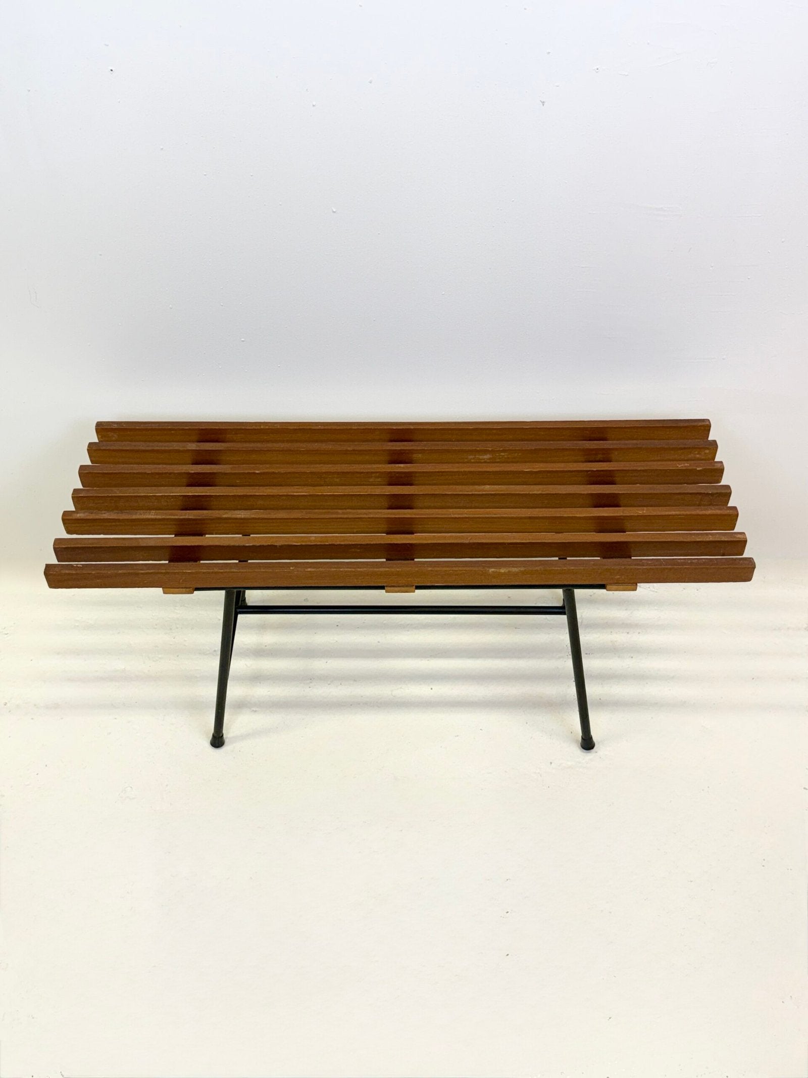 BANC ITALIEN – DESIGN MINIMALISTE, 1960s