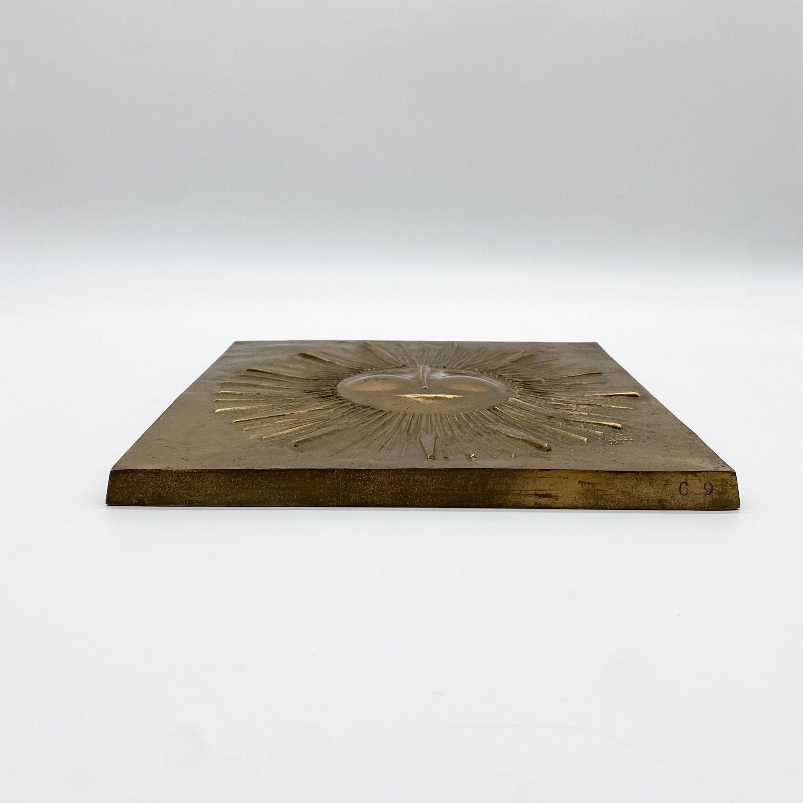 BRONZE "SOLEIL" PAR JÁNOS PERCZ — 1977
