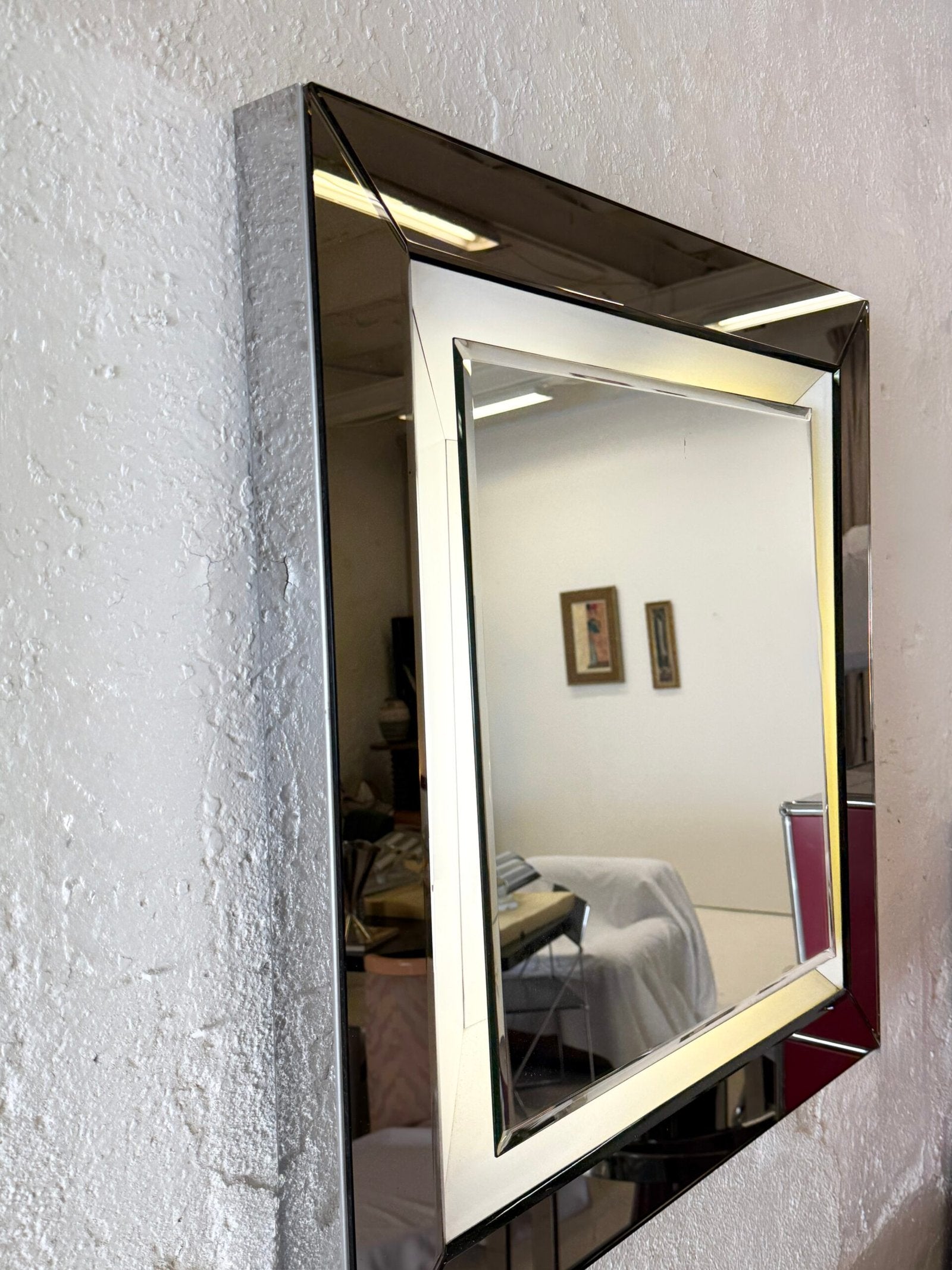 GRAND MIROIR,  ÉCLAIRAGE  INTÉGRÉ – ITALY, 1970s