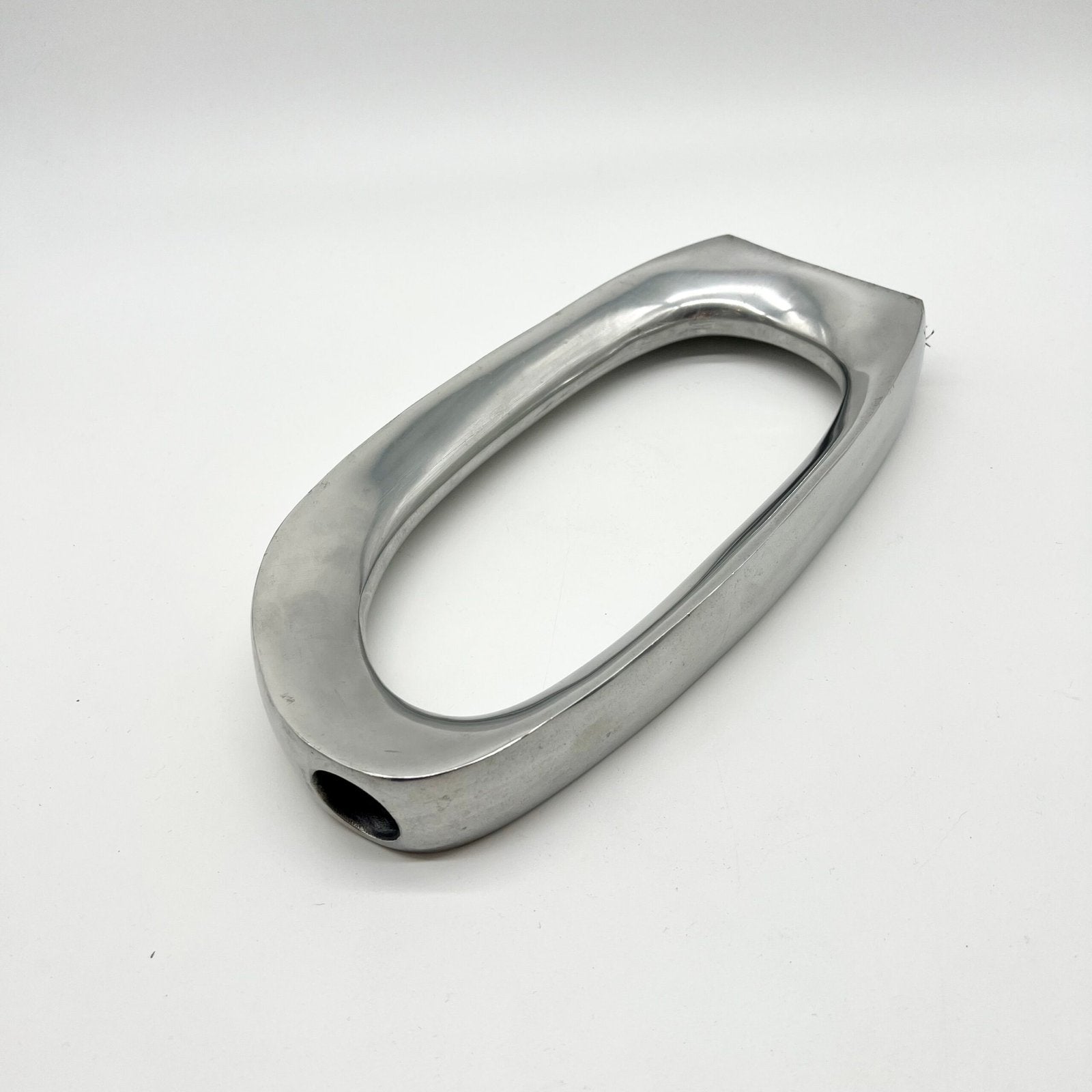 VASE SCULPTURAL FONTE D’ALUMINIUM, 1980s
