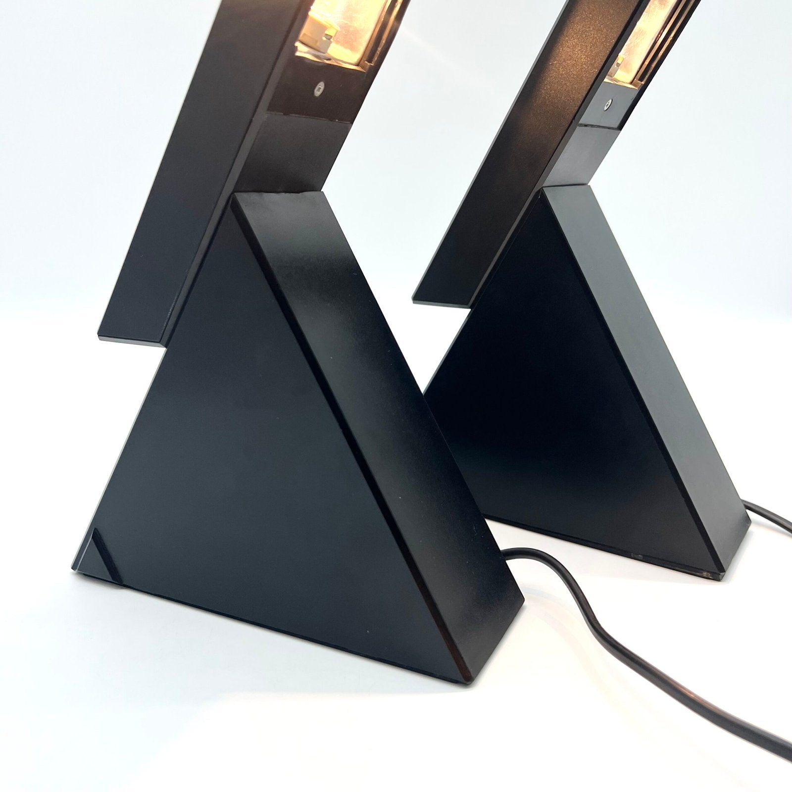LAMPES "DELTA"PAR MARIO BERTORELLE POUR "JM RDM" MASSANZAGO, 1980s