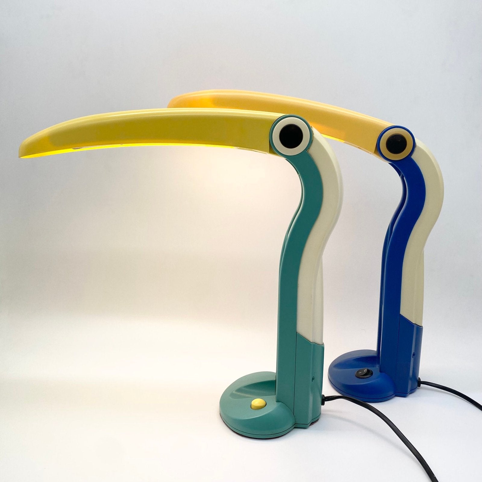 LAMPE TOUCAN  – "H.T. HUANG", 1980s