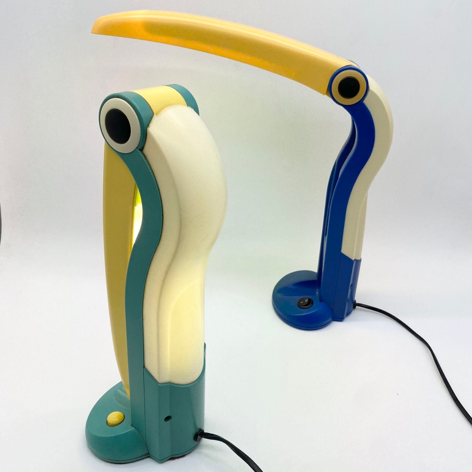 LAMPE TOUCAN  – "H.T. HUANG", 1980s