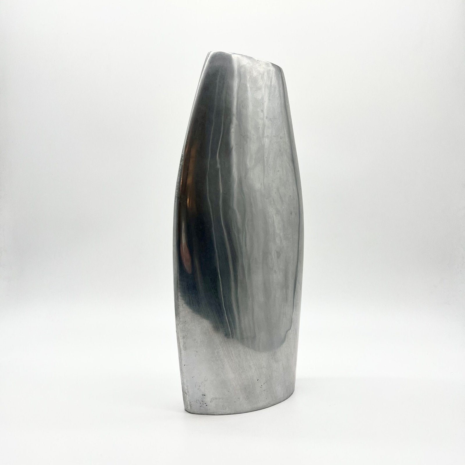 VASE SCULPTURAL "FONTE D’ALUMINIUM", ITALY, 1970s
