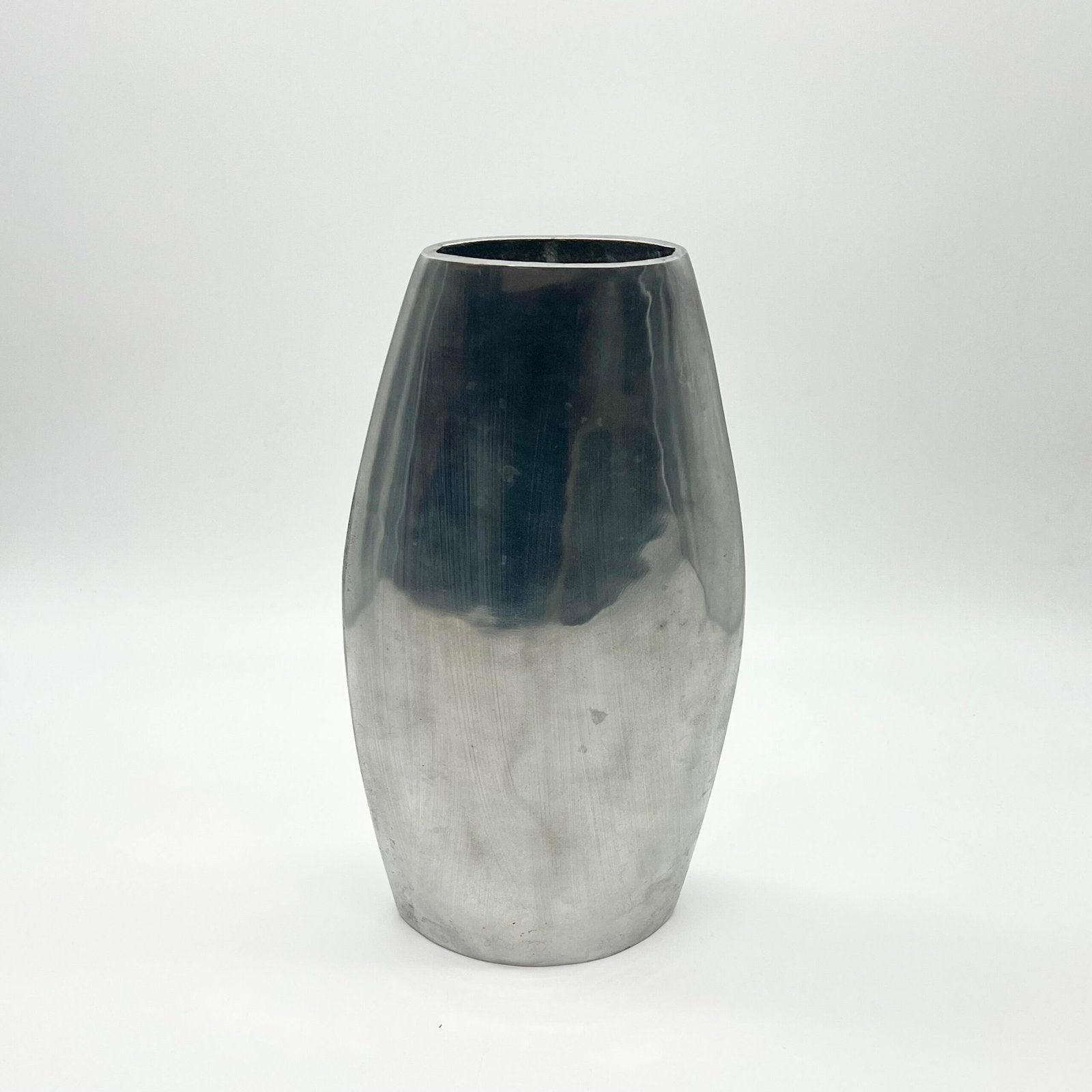 VASE SCULPTURAL "FONTE D’ALUMINIUM", ITALY, 1970s