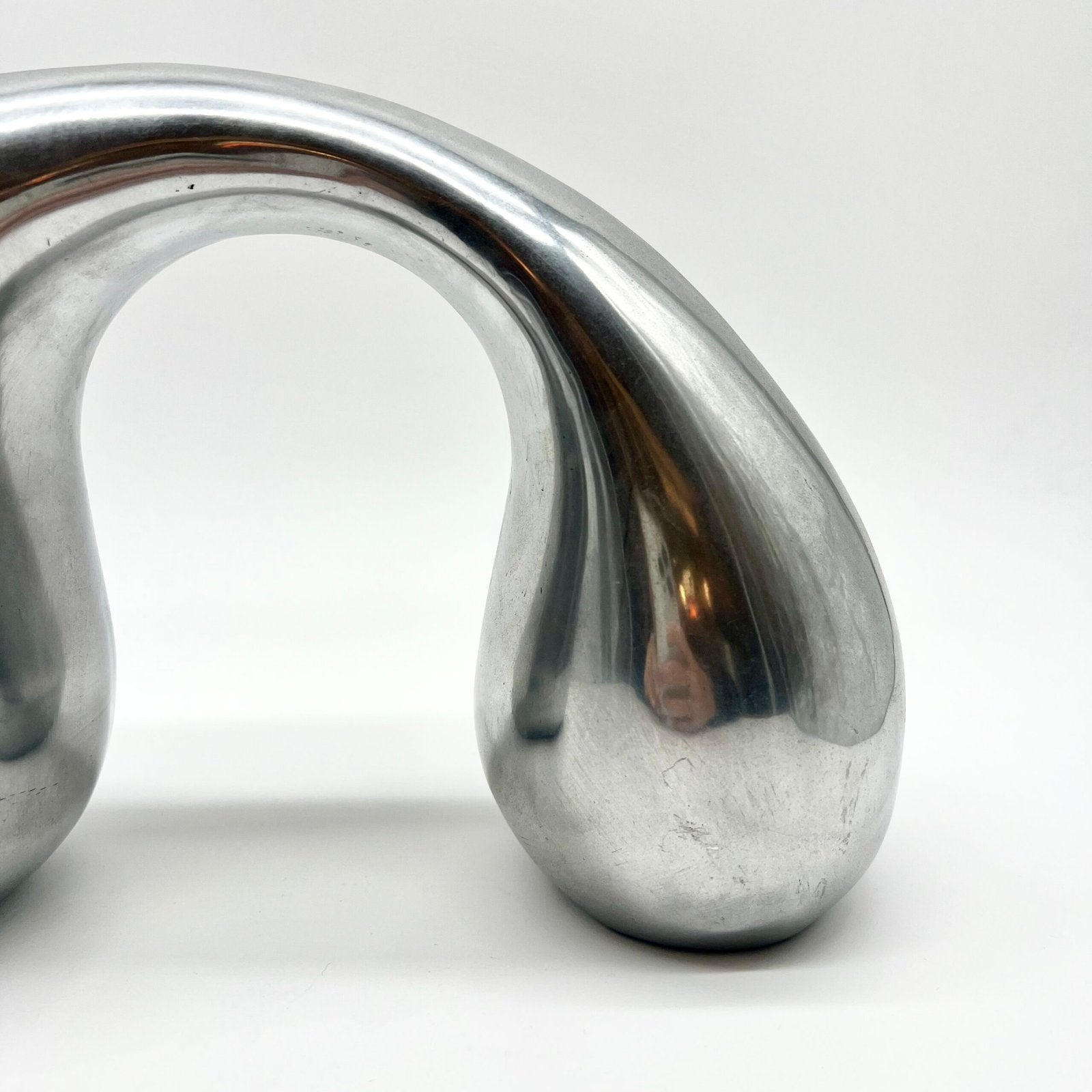 SCULPTURE ALUMINIUM POLI, "EVA & PETER MORITZ", 1980s