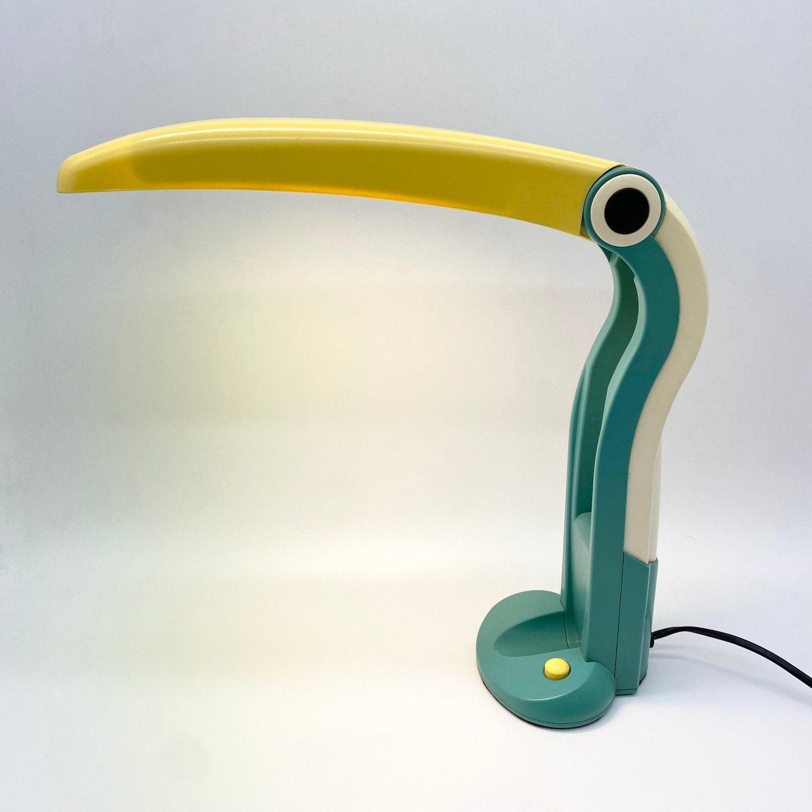 LAMPE TOUCAN "ORIGINAL" – H.T. HUANG, JIUN YO CO. LTD., 1980s