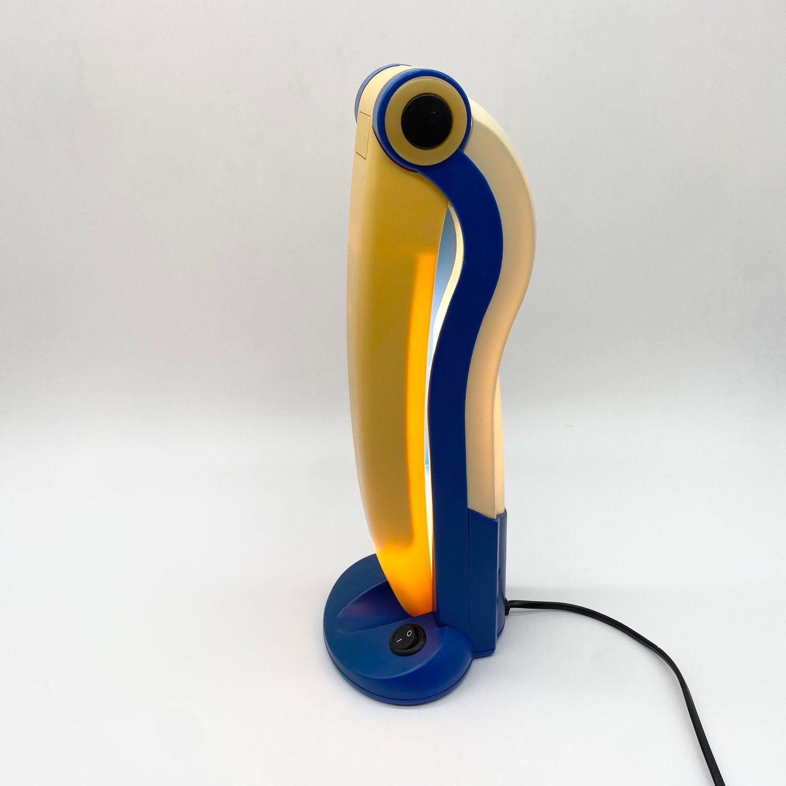 LAMPE TOUCAN  – "H.T. HUANG", 1980s
