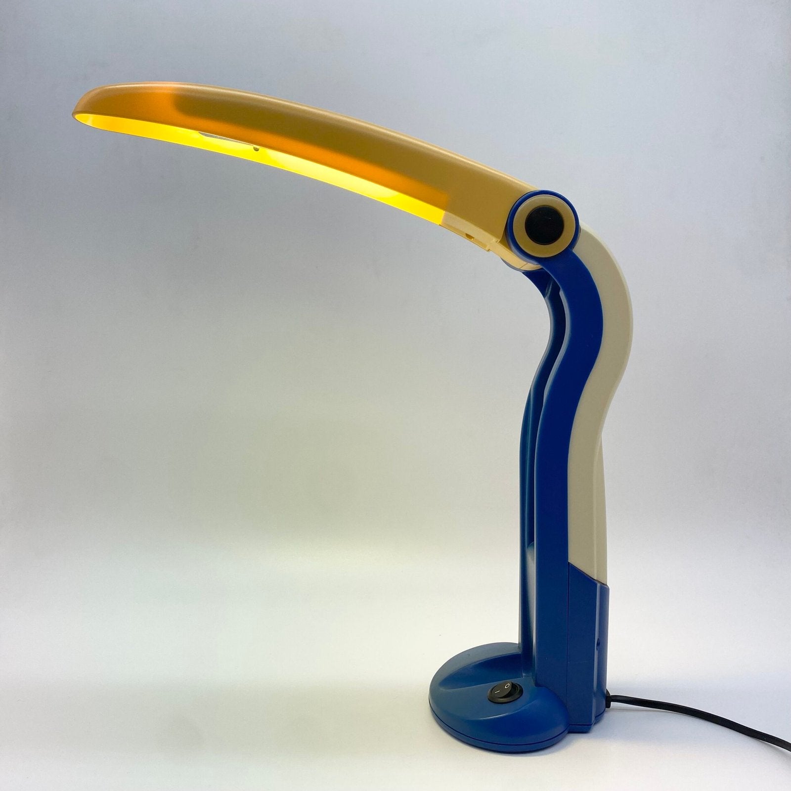 LAMPE TOUCAN  – "H.T. HUANG", 1980s