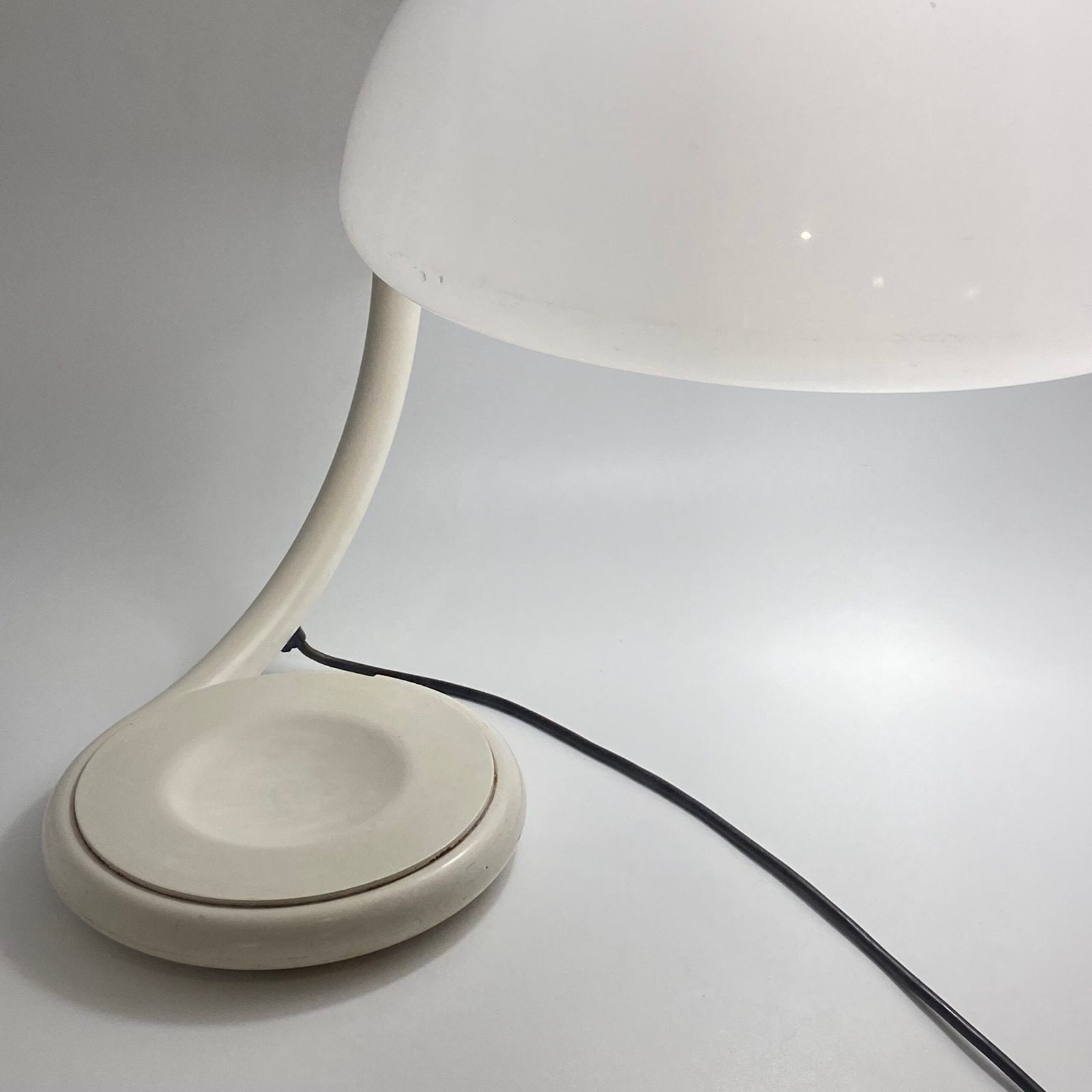 LAMPE « SERPENTE » – MARTINELLI LUCE / MADE IN ITALY, 1970s