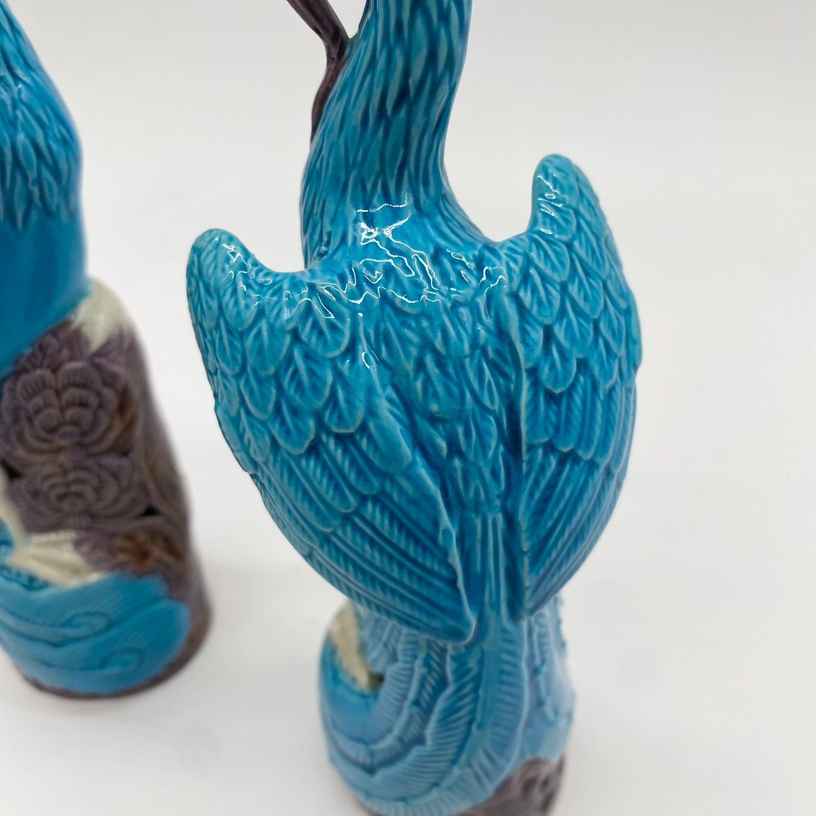 PAIRE DE "PHÉNIX" CHINOIS EN PORCELAINE FINE, XXe
