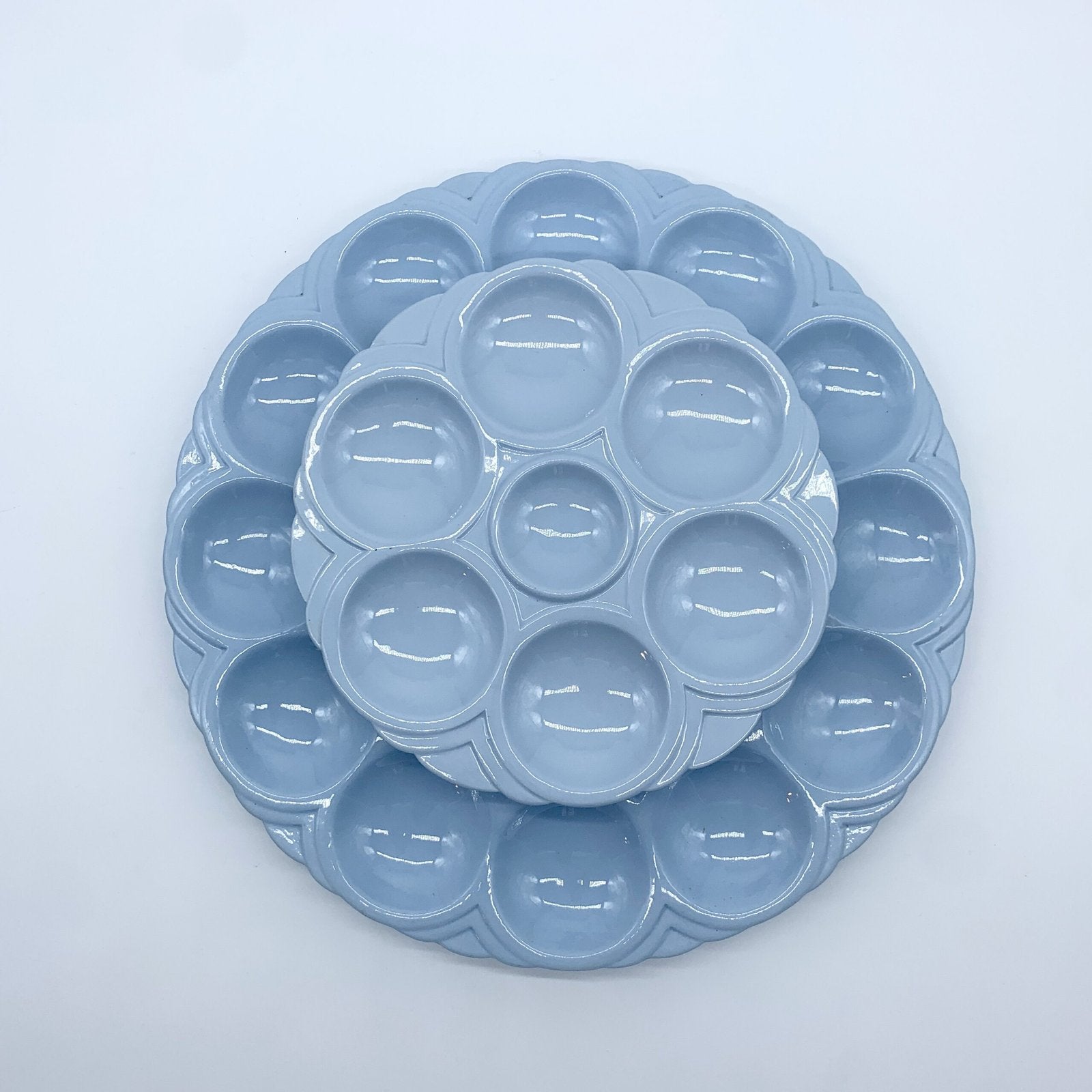 SET ASSIETTES ET PLAT EN CÉRAMIQUE "SARREGUEMINES" 1930s