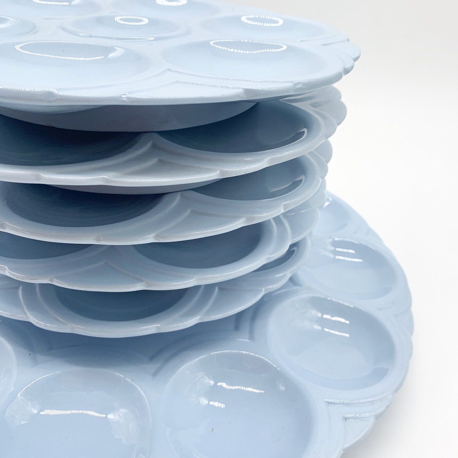 SET ASSIETTES ET PLAT EN CÉRAMIQUE "SARREGUEMINES" 1930s