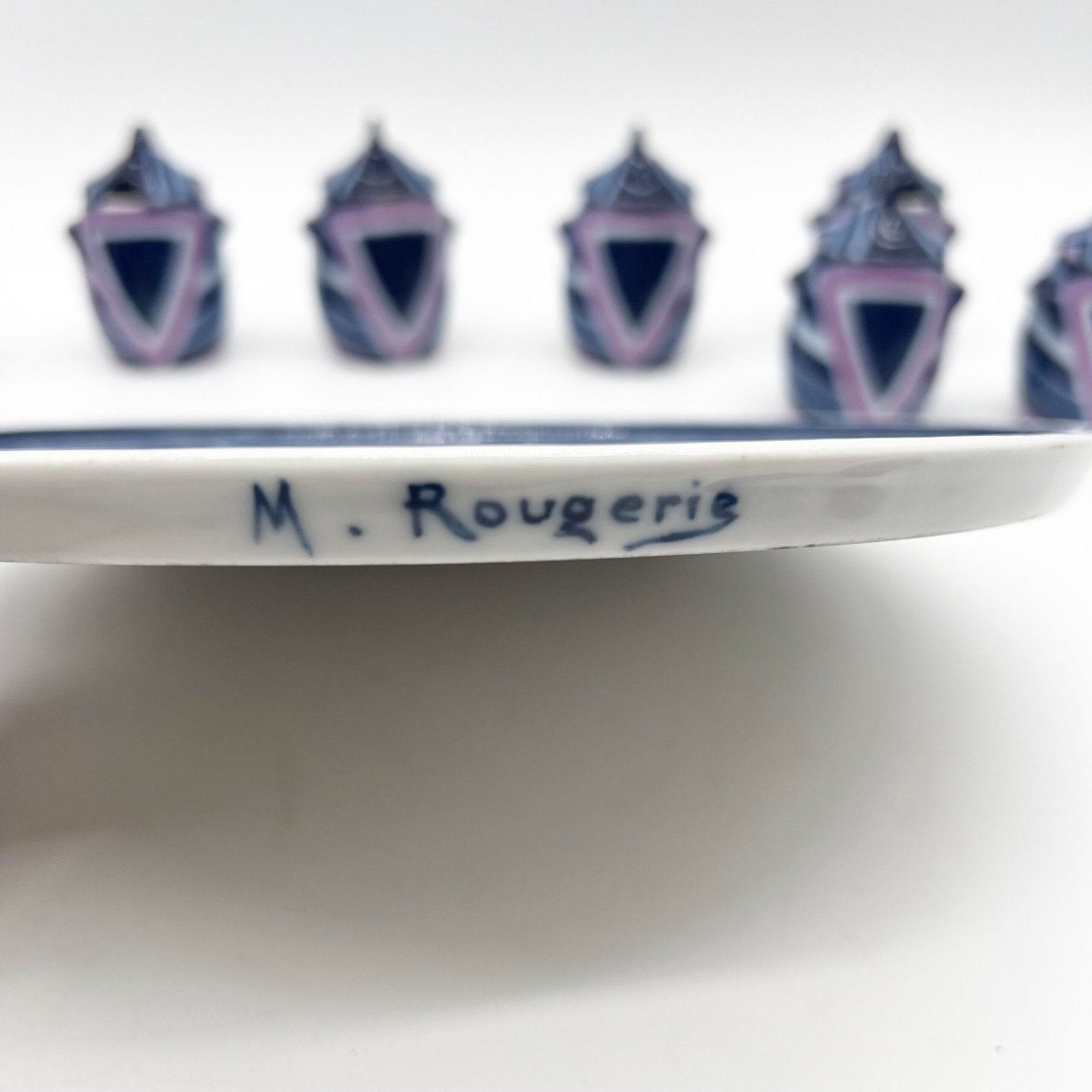 SERVICE A CRÈME PORCELAINE ÉMAILLÉE, MARGUERITE ROUGERIE, 1930