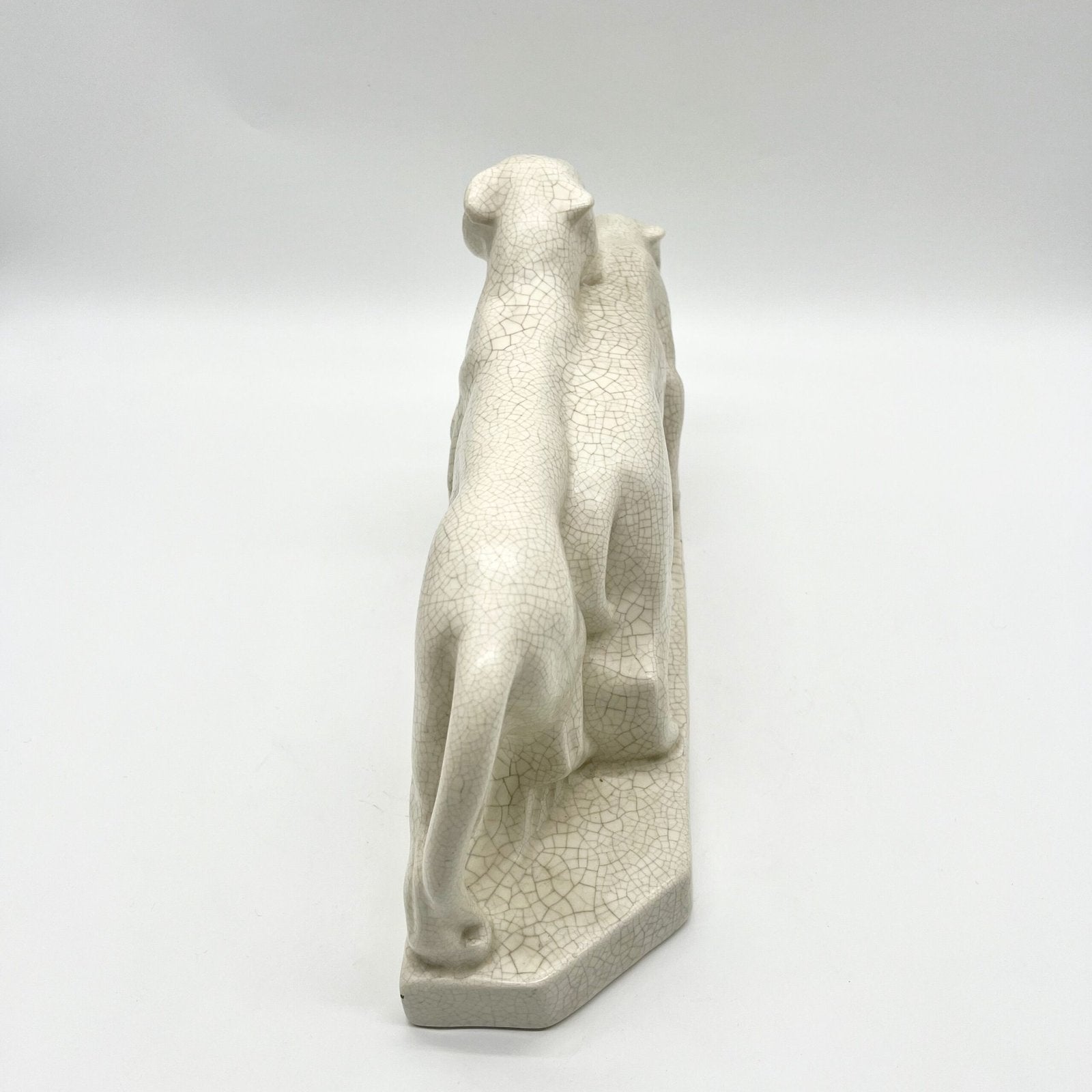 DEUX LIONNES, CERAMIQUE CRAQUELÉ, 1930