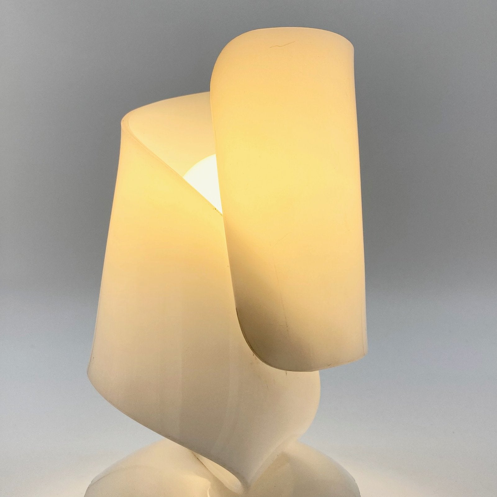 LAMPE PLEXI BLANC, 1970