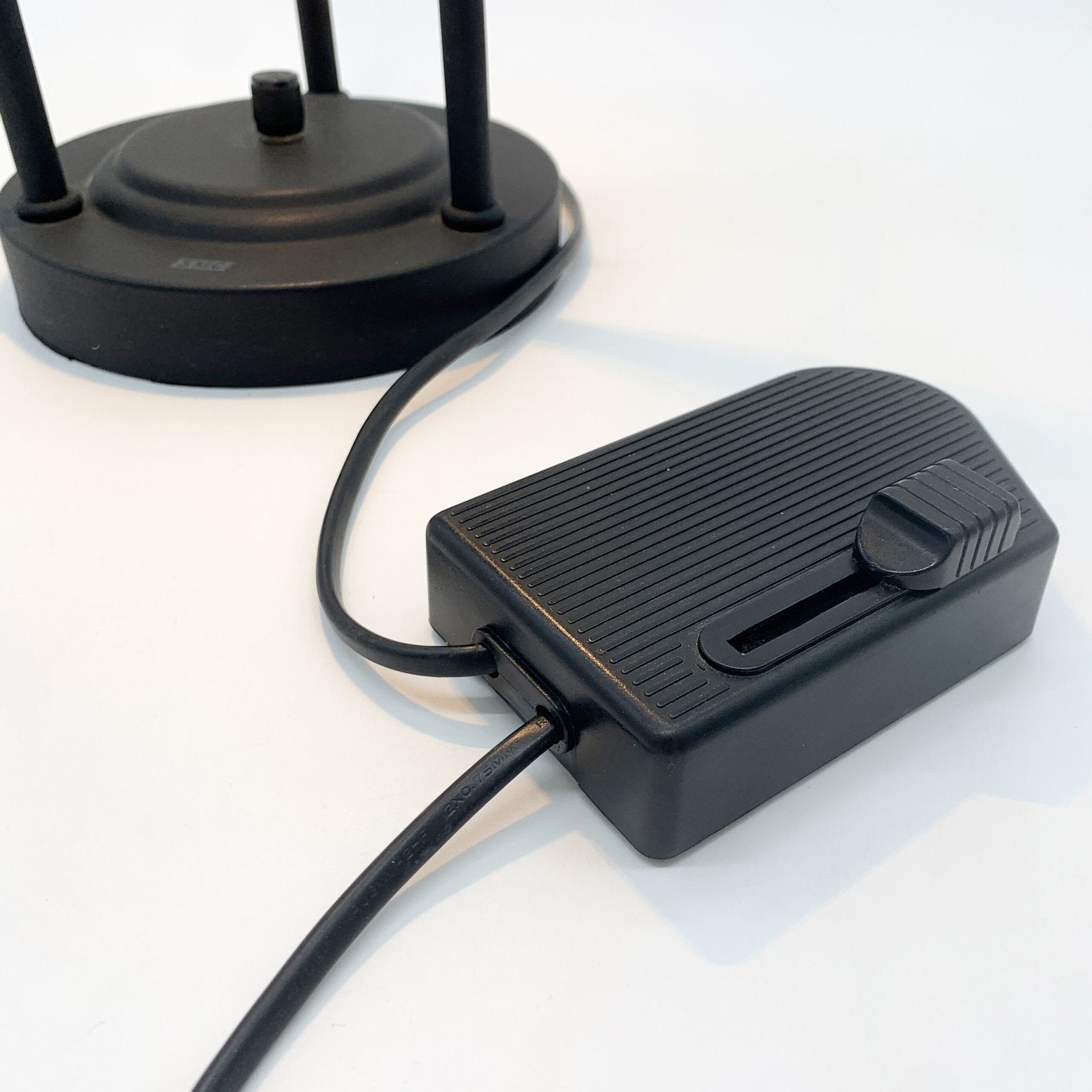 LAMPE "SATURNE" PAR ROBERT SONNEMAN, 1980s