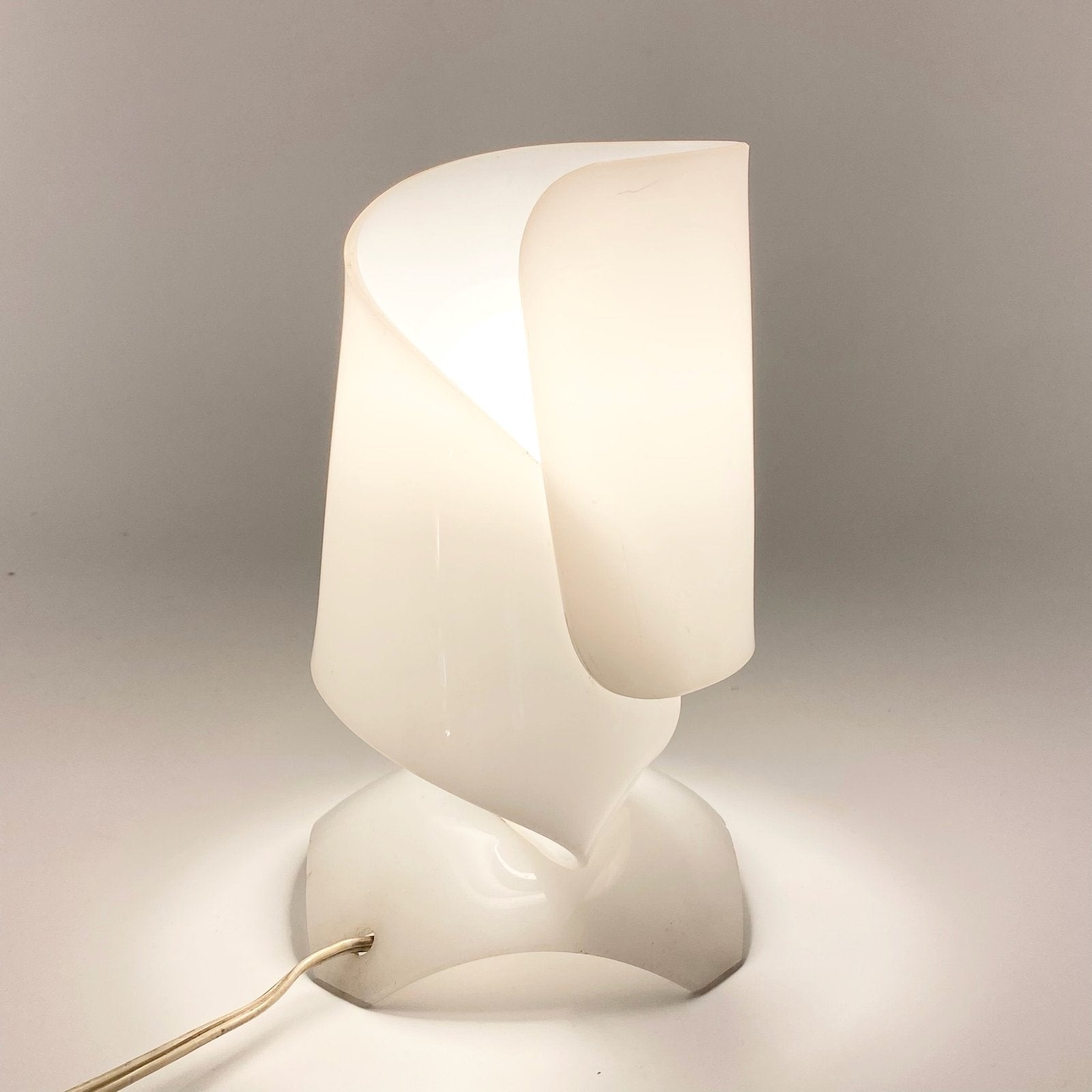 LAMPE PLEXI BLANC, 1970
