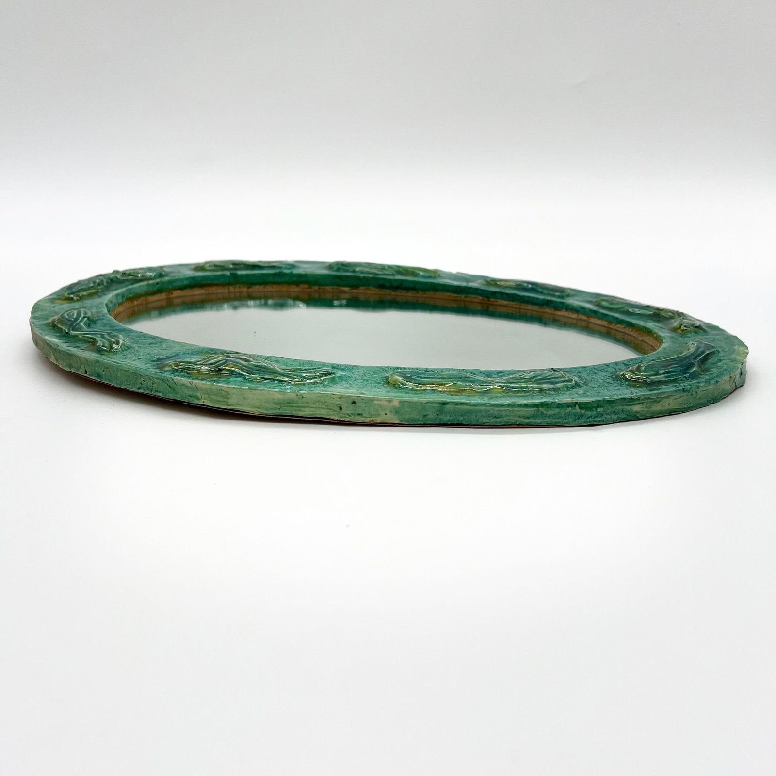 MIROIR OVALE "CORNICHON" / CÉRAMIQUE ÉMAILLÉE – 1960s