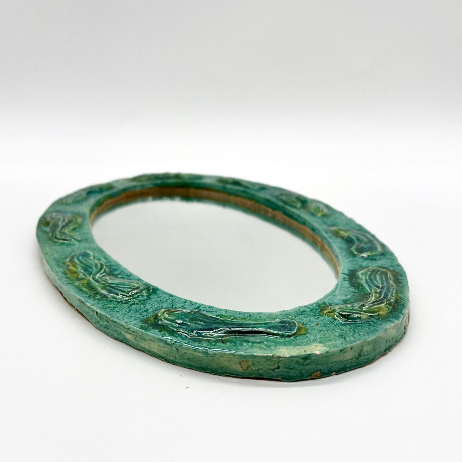 MIROIR OVALE "CORNICHON" / CÉRAMIQUE ÉMAILLÉE – 1960s