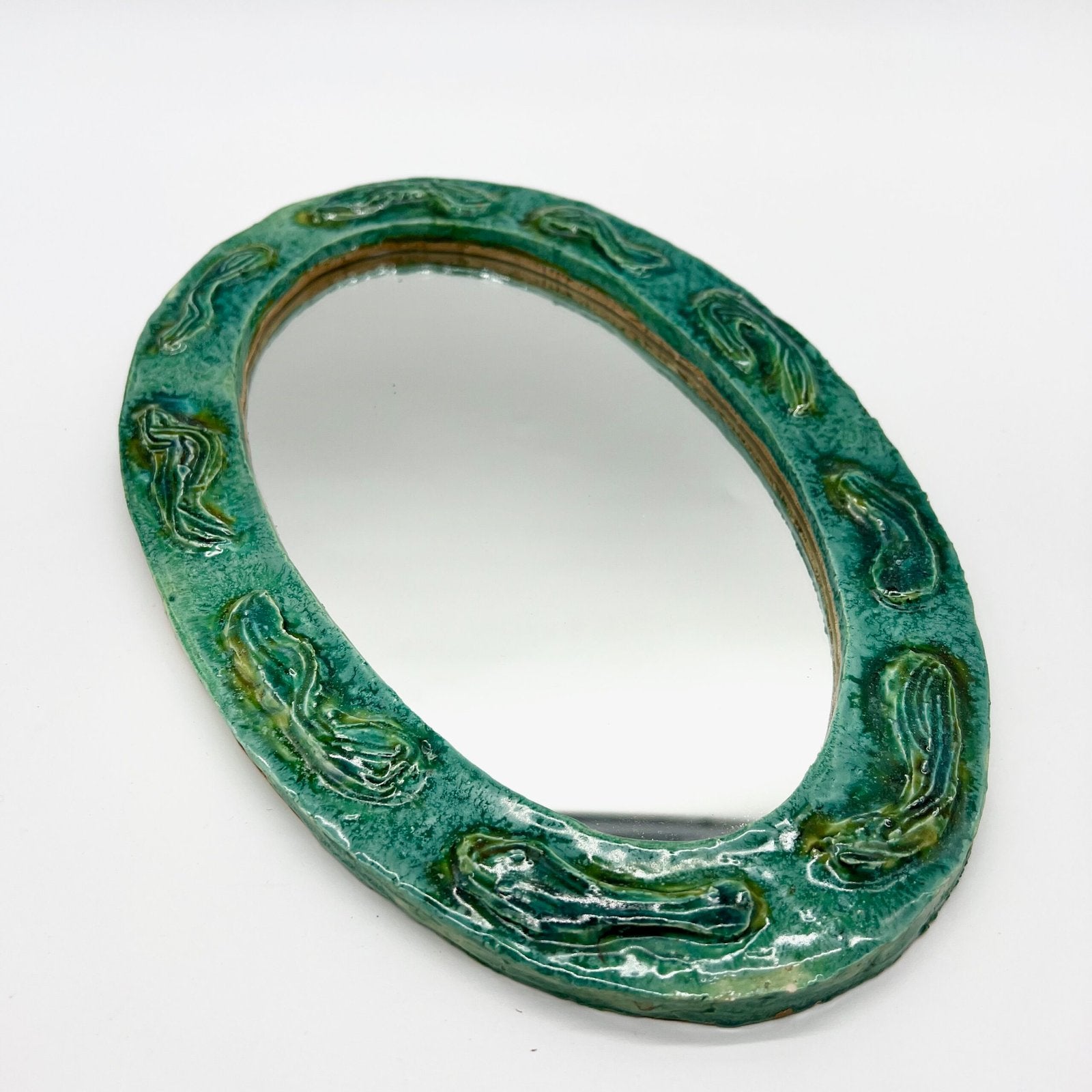 MIROIR OVALE "CORNICHON" / CÉRAMIQUE ÉMAILLÉE – 1960s