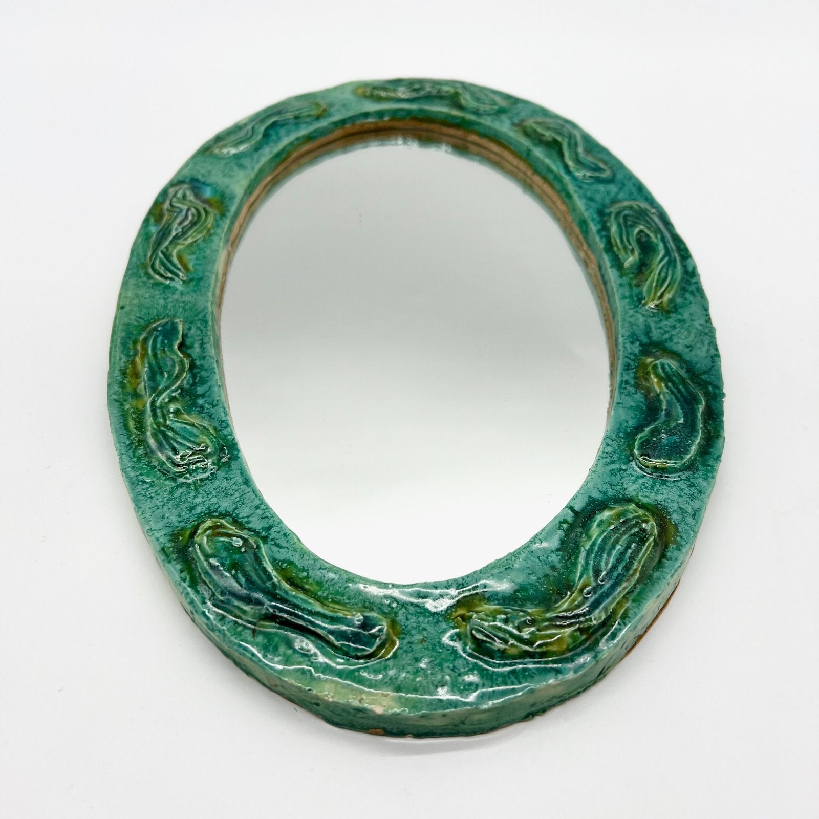MIROIR OVALE "CORNICHON" / CÉRAMIQUE ÉMAILLÉE – 1960s