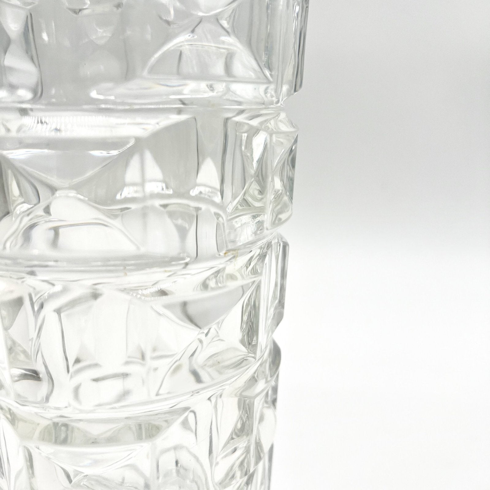 VASE EN VERRE A RELIEF, 1960/70