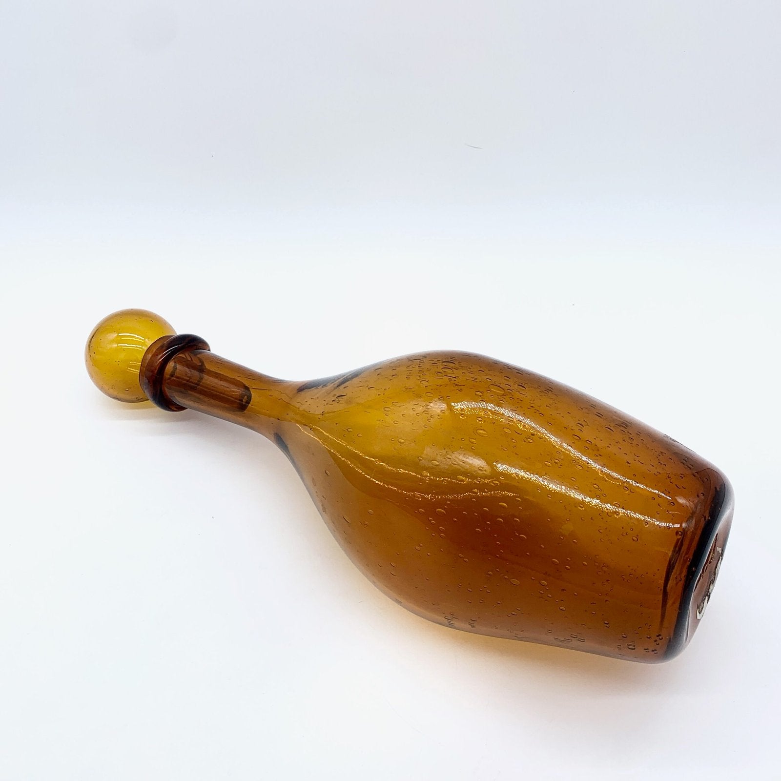 GRANDE CARAFE BIOT EN VERRE SOUFFLÉ, 1960