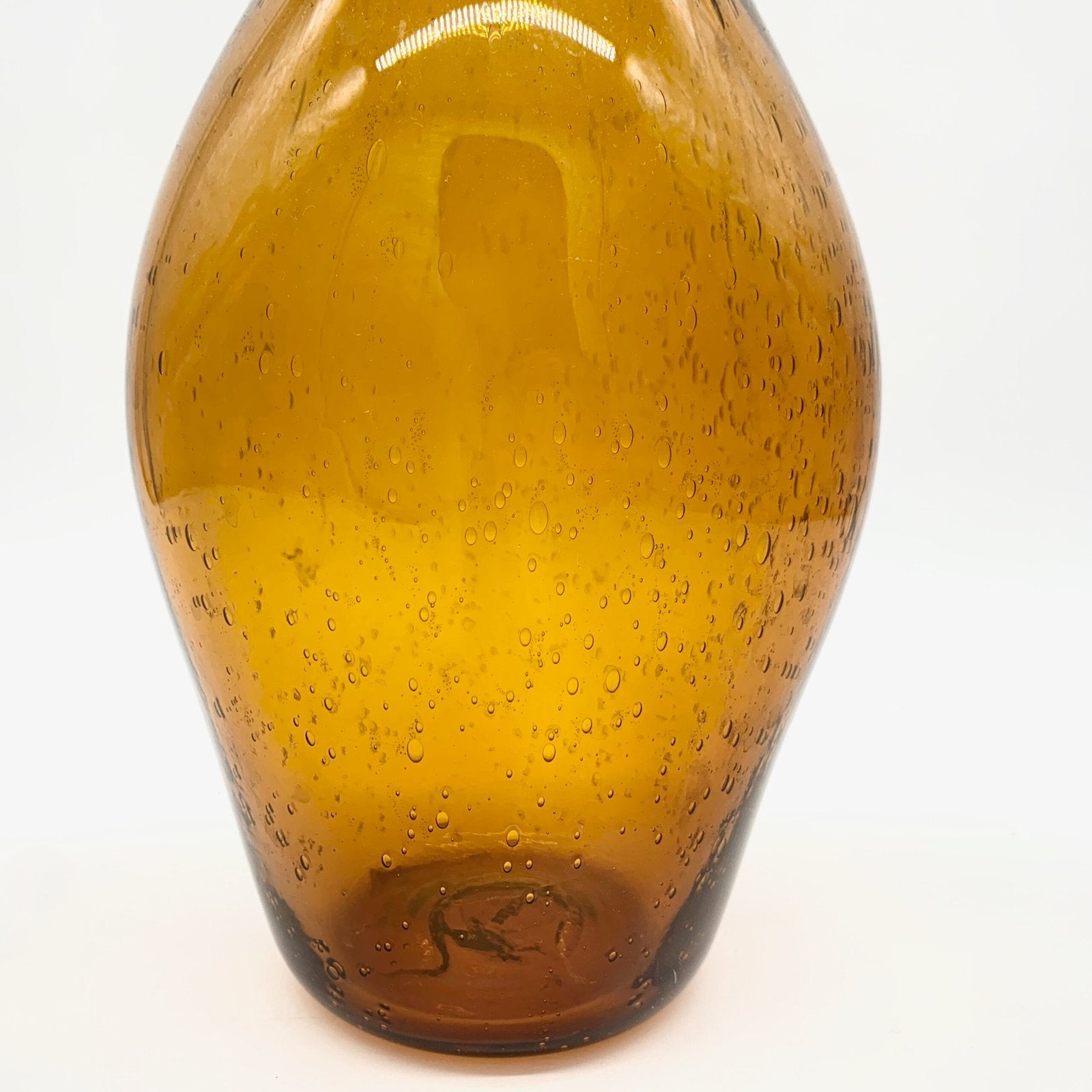 GRANDE CARAFE BIOT EN VERRE SOUFFLÉ, 1960