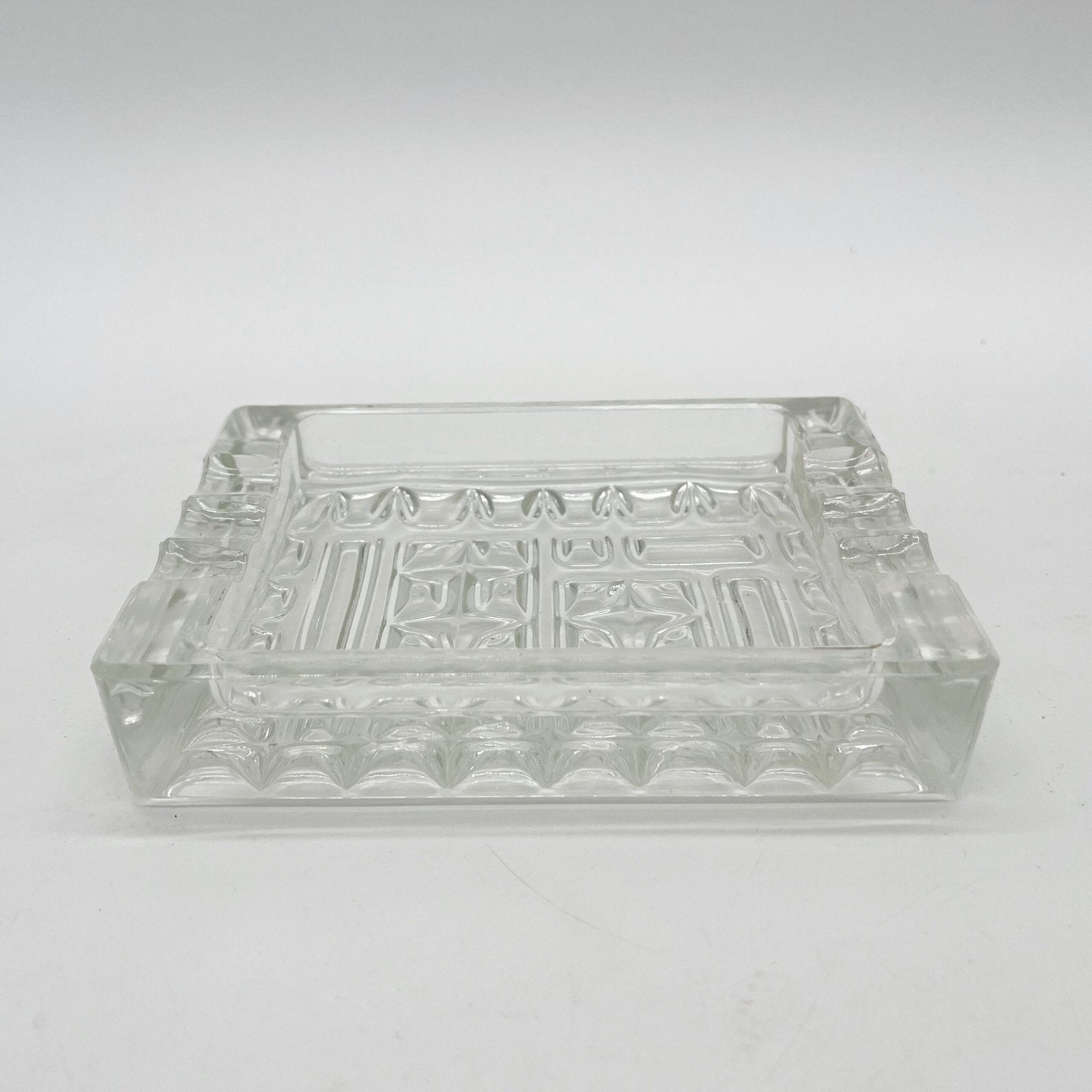 CENDRIER EN VERRE PAR FRANTIŠEK PEČENÝ, 1968
