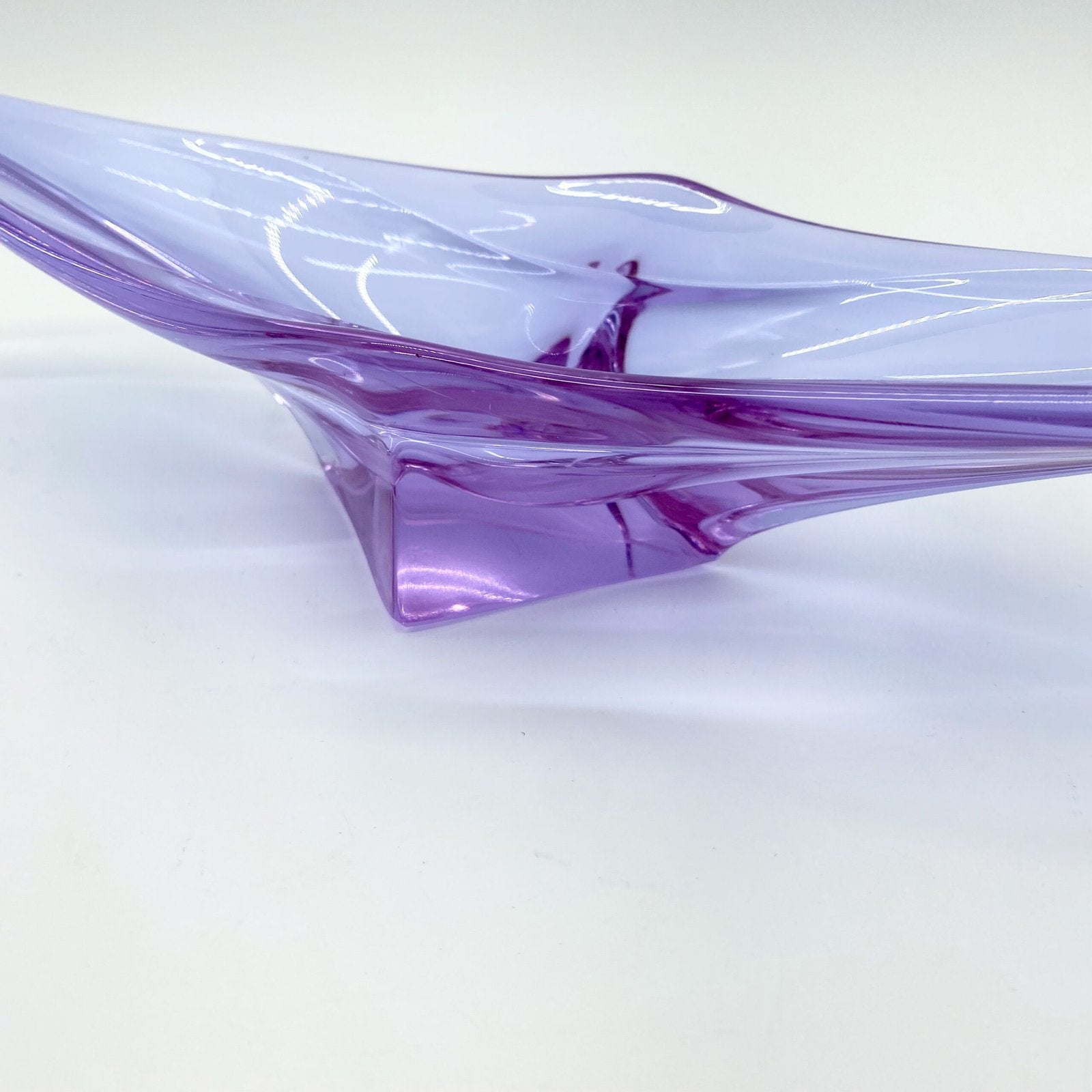 COUPE MAUVE CRISTAL DE BOHEME, 1950/60