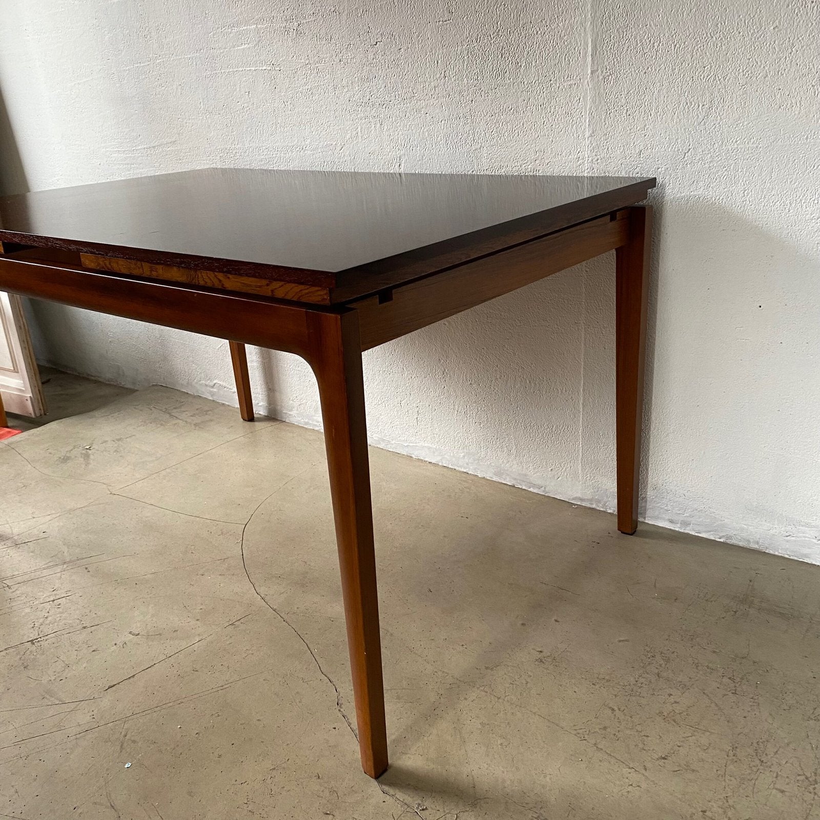 TABLE SCANDINAVE MIDCENTURY