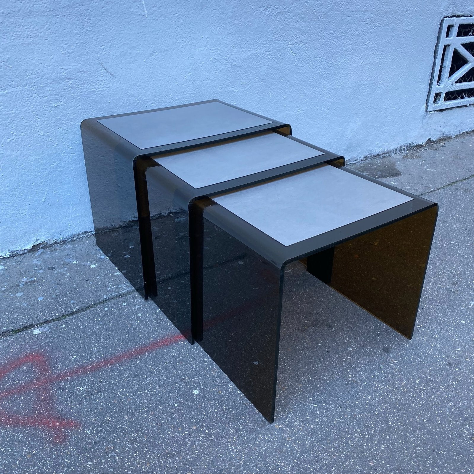 TABLE BASSE GIGOGNES PLEXI & ALU 70s