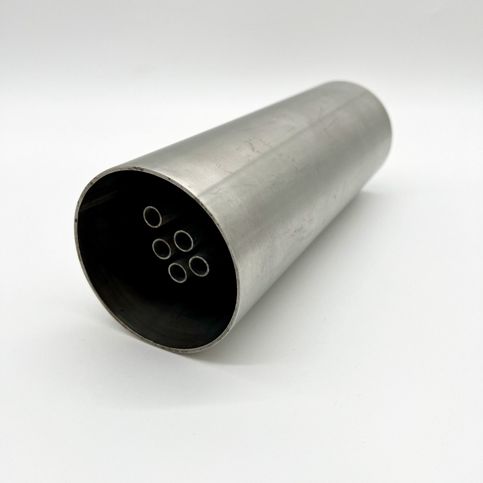 VASE ROULEAU / PIQUE-FLEURS INTÉGRÉ – ALUMINIUM BROSSÉ, 1970s