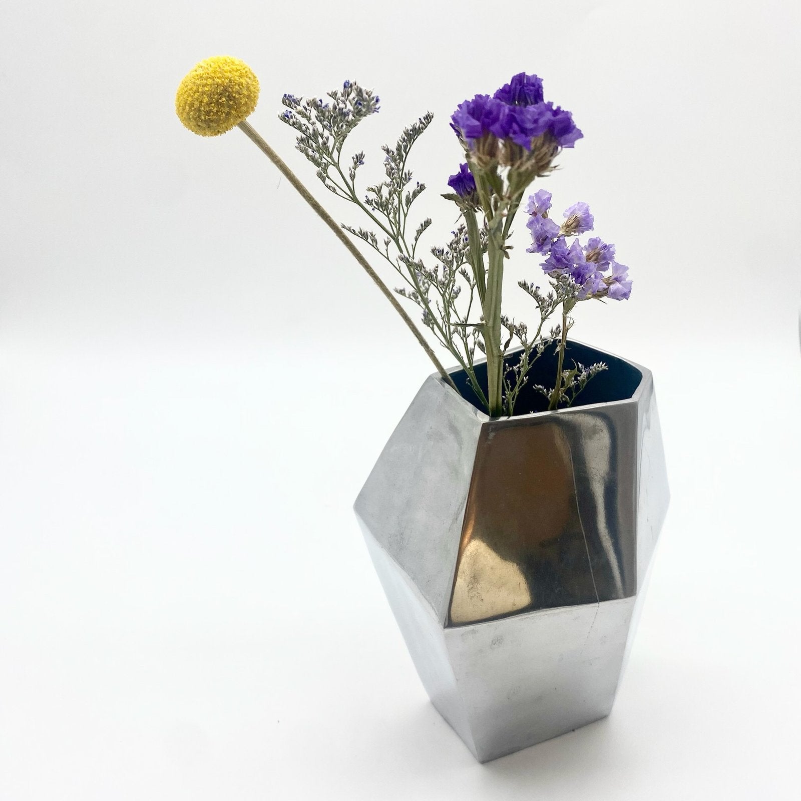 VASE "ICEBREG" / FONTE D'ALUMINIUM, ISLANDE, 1980s
