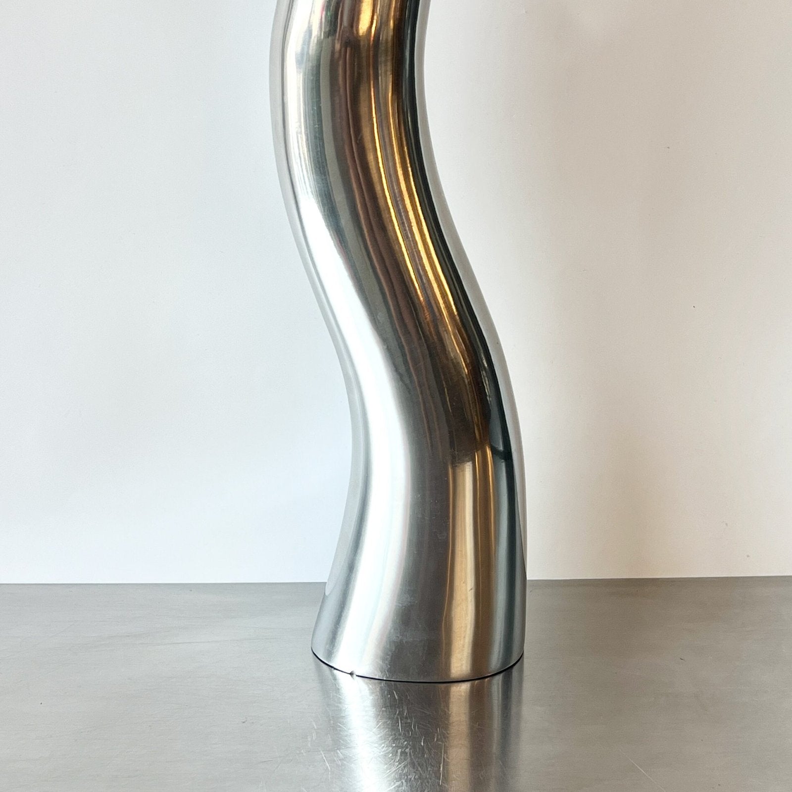 VASE "TENTACULE" XXL / FONTE D’ALUMINIUM – 1980s
