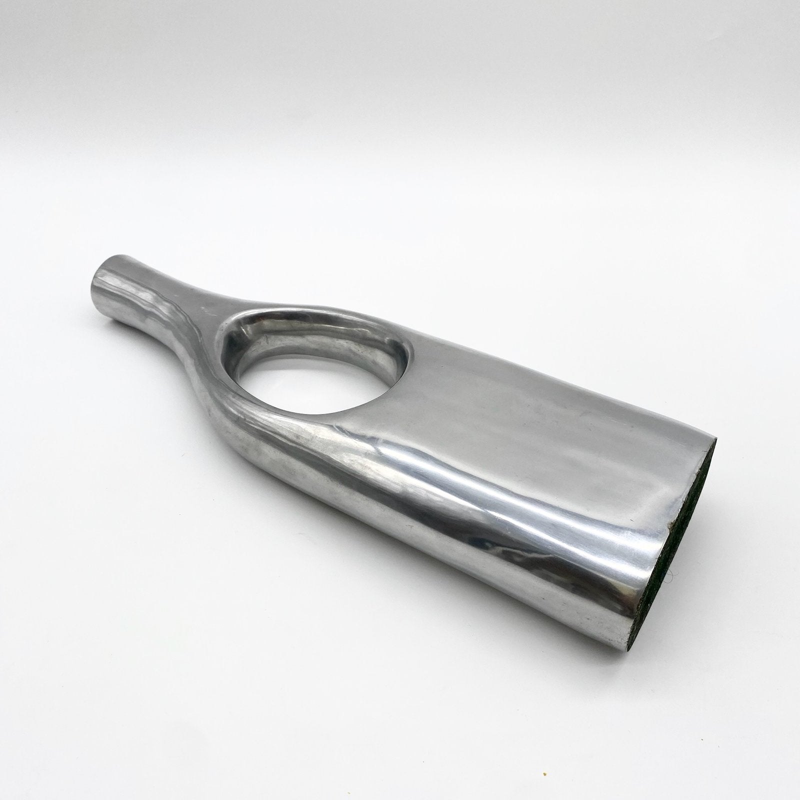 VASE MODERNISTE / FONTE D’ALUMINIUM – 1970s