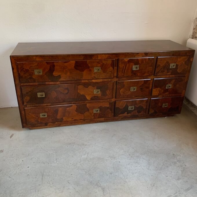 Commode American of Martinsville en bois d’olivier, milieu XXème