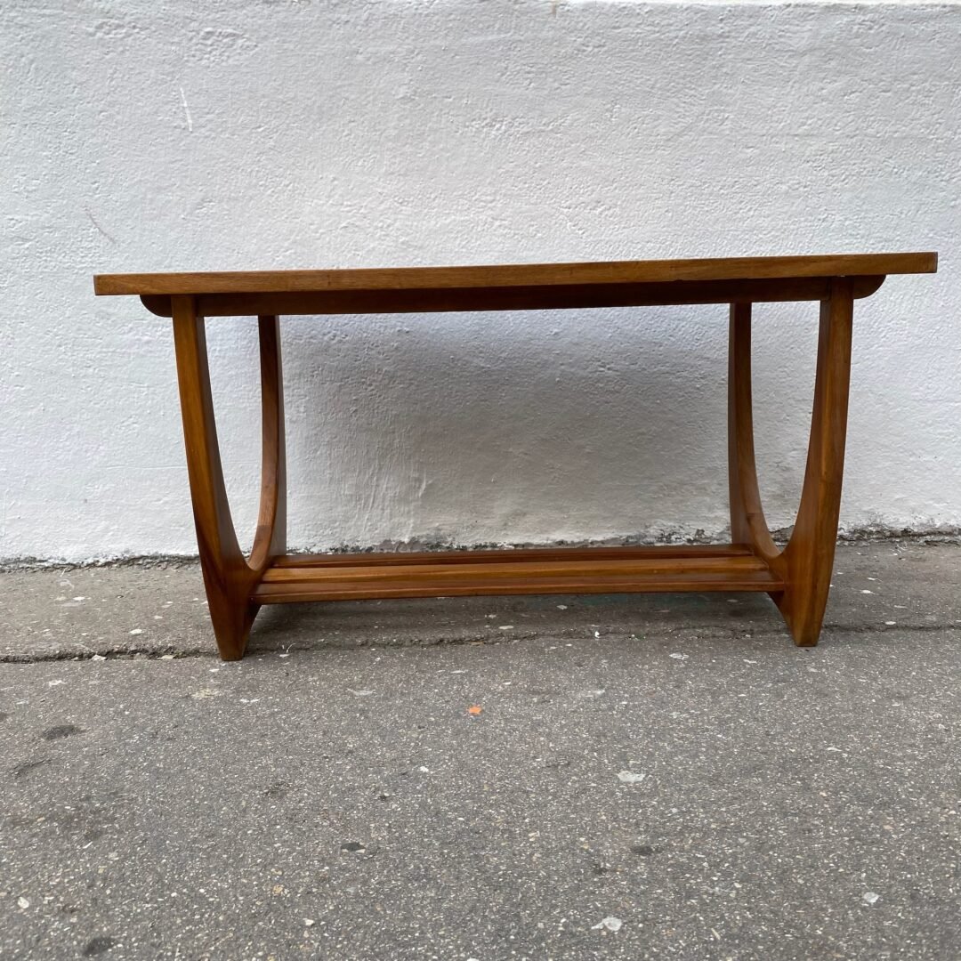 Table basse Scandinave Mid-century Modern - Vue mi-hauteur