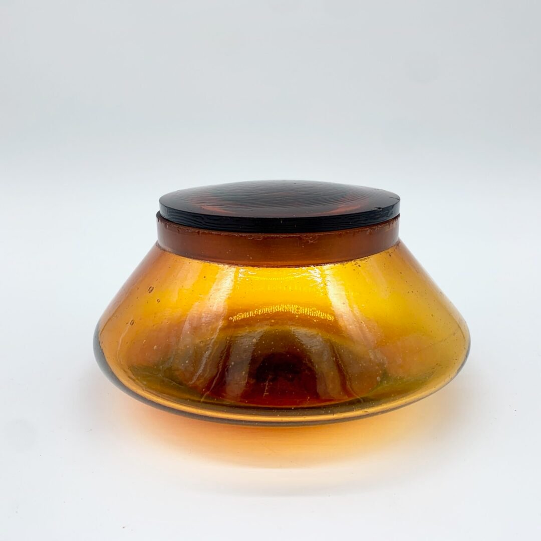 BOITE EN VERRE AMBRE