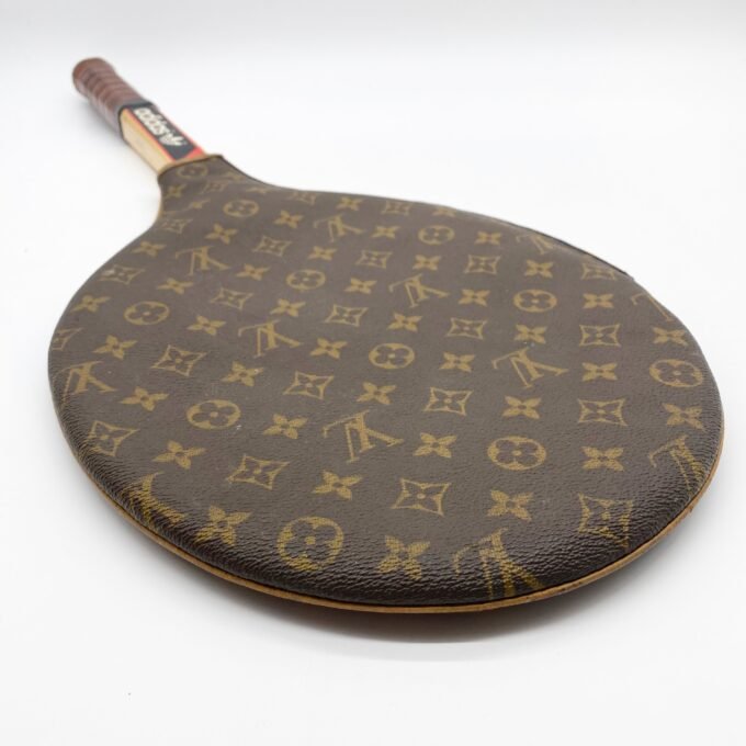 HOUSSE DE RAQUETTE MONOGRAMMES "LOUIS VUITTON", 1951